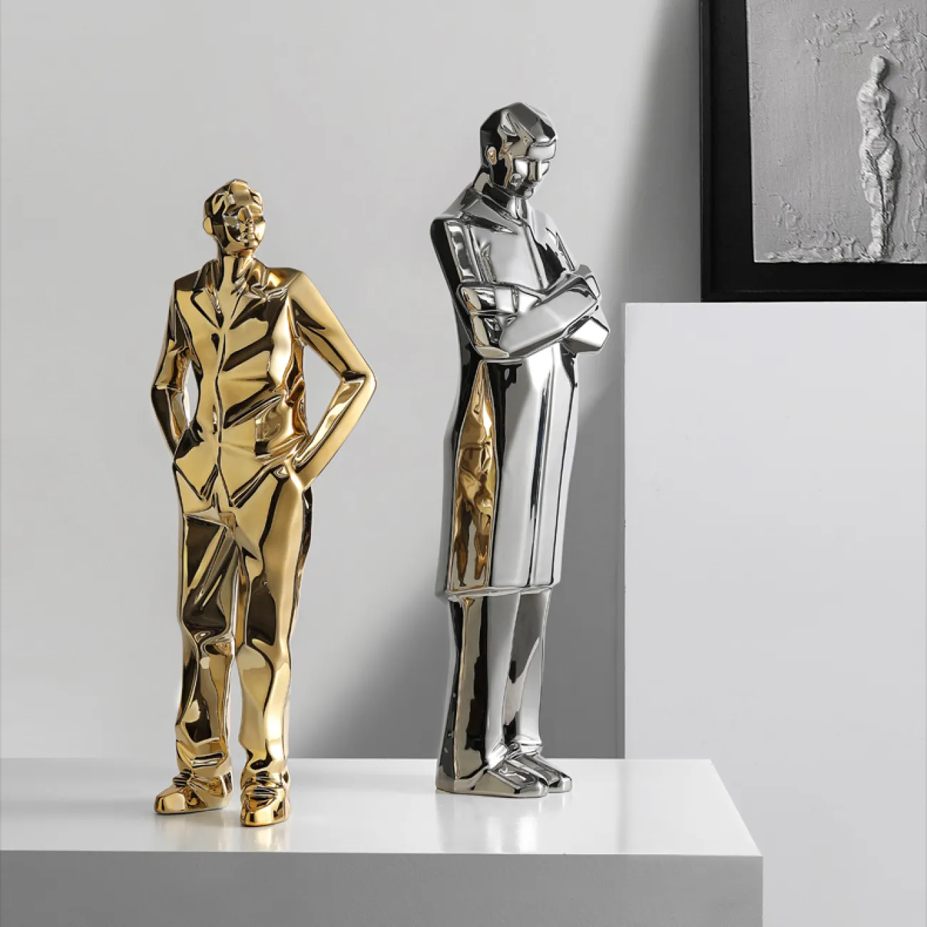 Простая минималистичная абстрактная настольная статуэтка человека для гостиной LaLume DK20490-23