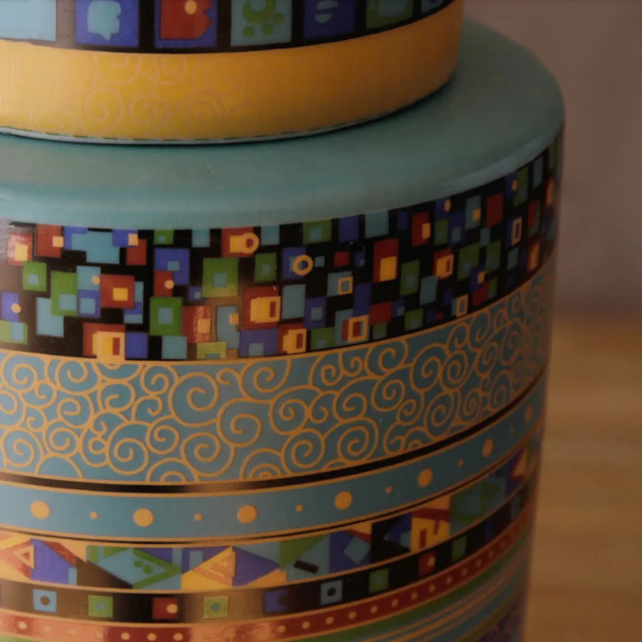 Неоклассическая настольная ваза с крышкой для гостиной LaLume DK20536-23