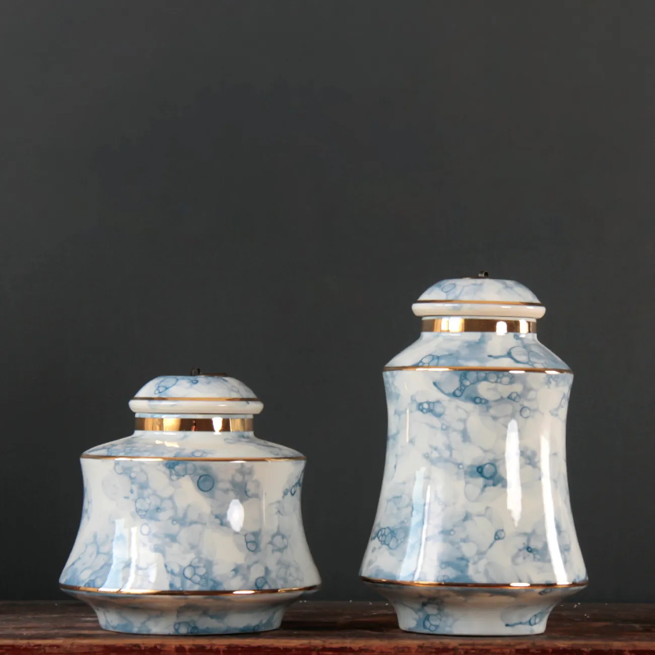 Керамическая ваза с крышкой для цветов в Современном стиле LaLume DK20538-23