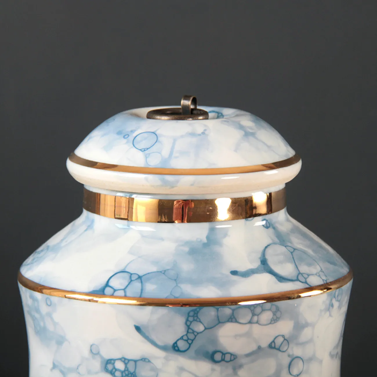 Керамическая ваза с крышкой для цветов в Современном стиле LaLume DK20538-23