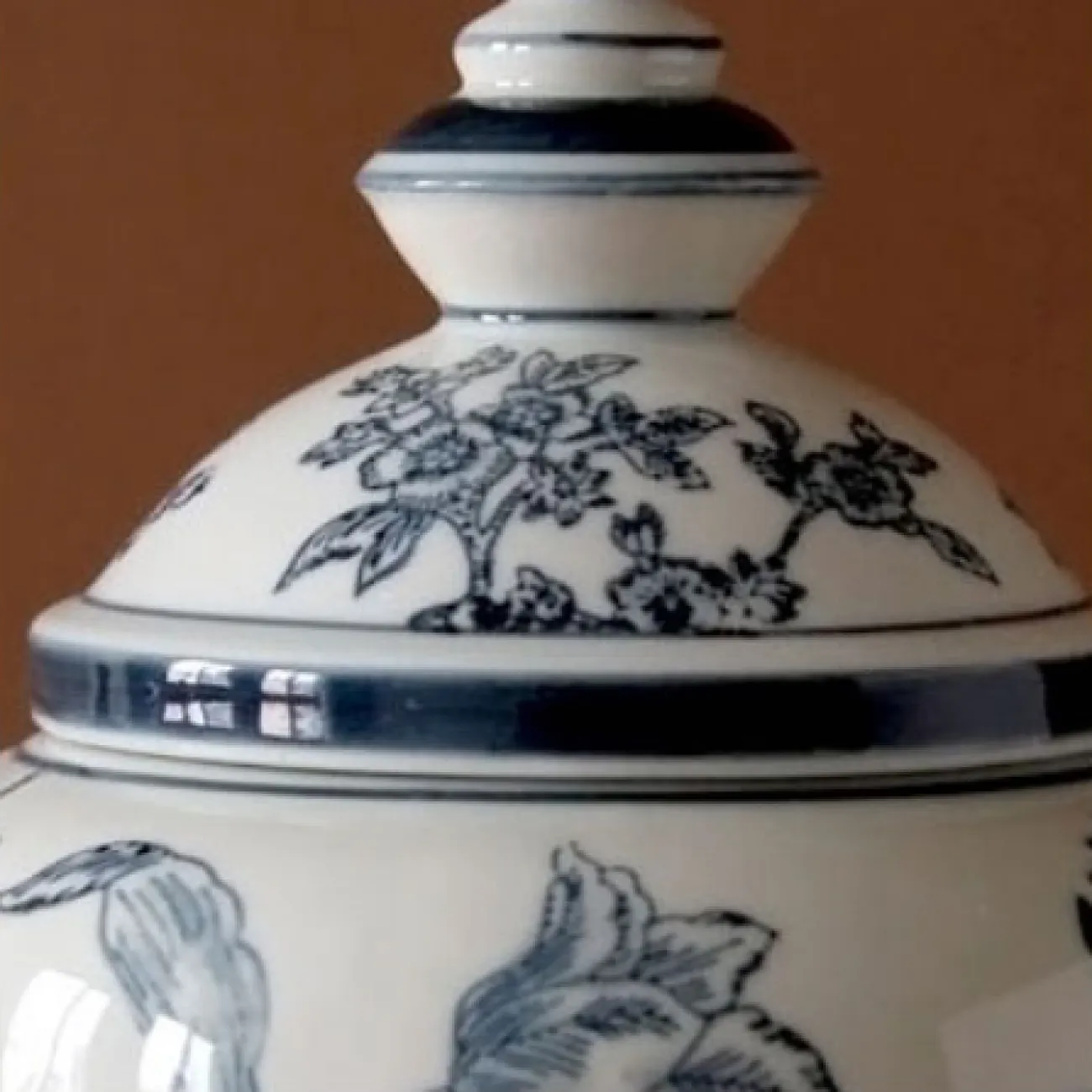 Креативная керамическая ваза для гостиной в Неоклассическом стиле LaLume DK20562-23