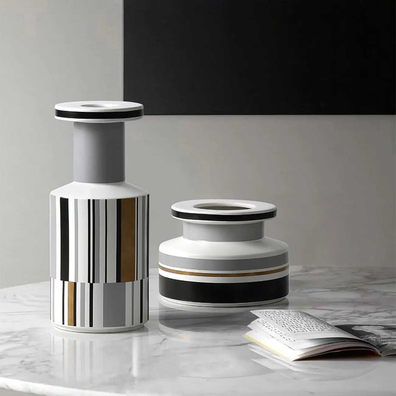 Минималистичная абстрактная керамическая ваза для гостиной в Современном стиле LaLume DK20578-23