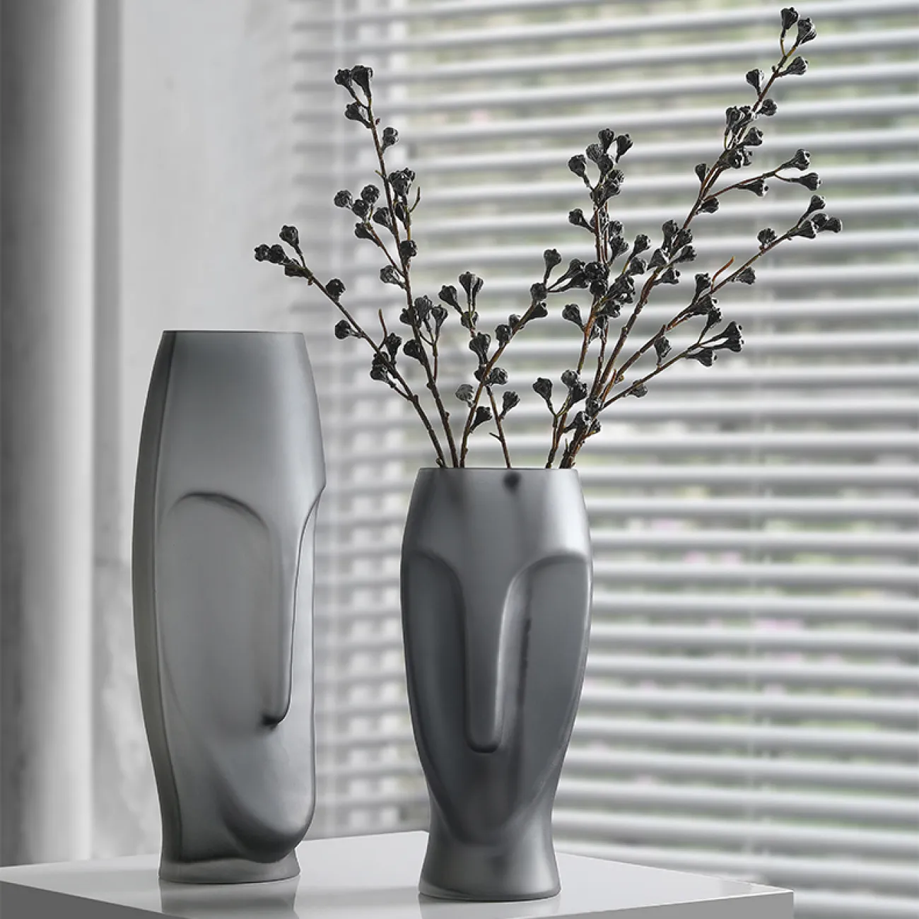 Абстрактная стеклянная ваза для цветов в Скандинавском стиле LaLume DK20587-23