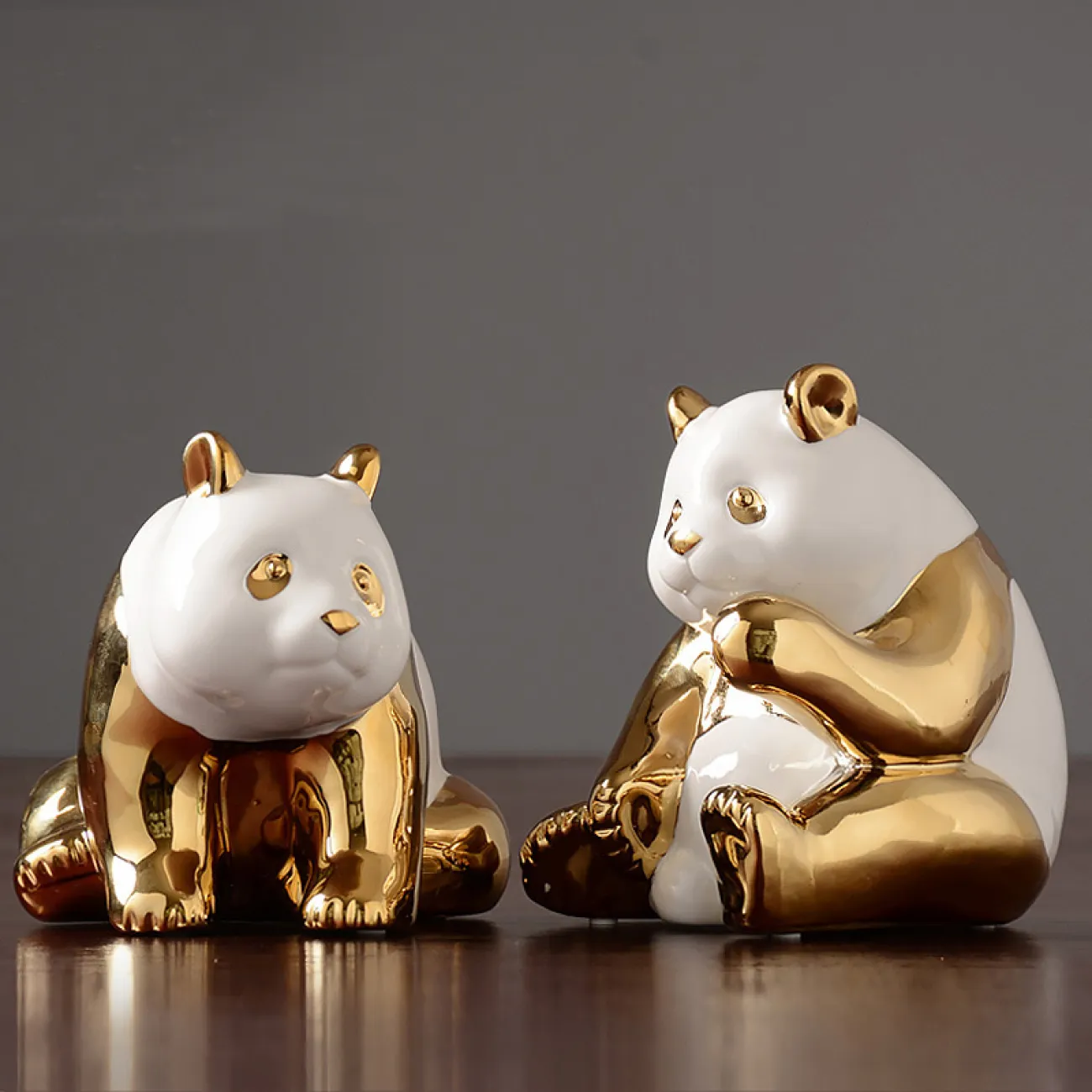 Минималистичная керамическая статуэтка панды для гостиной в Современном стиле LaLume DK20588-23 Минималистичная керамическая статуэтка панды для гостиной в Современном стиле LaLume DK20588-23