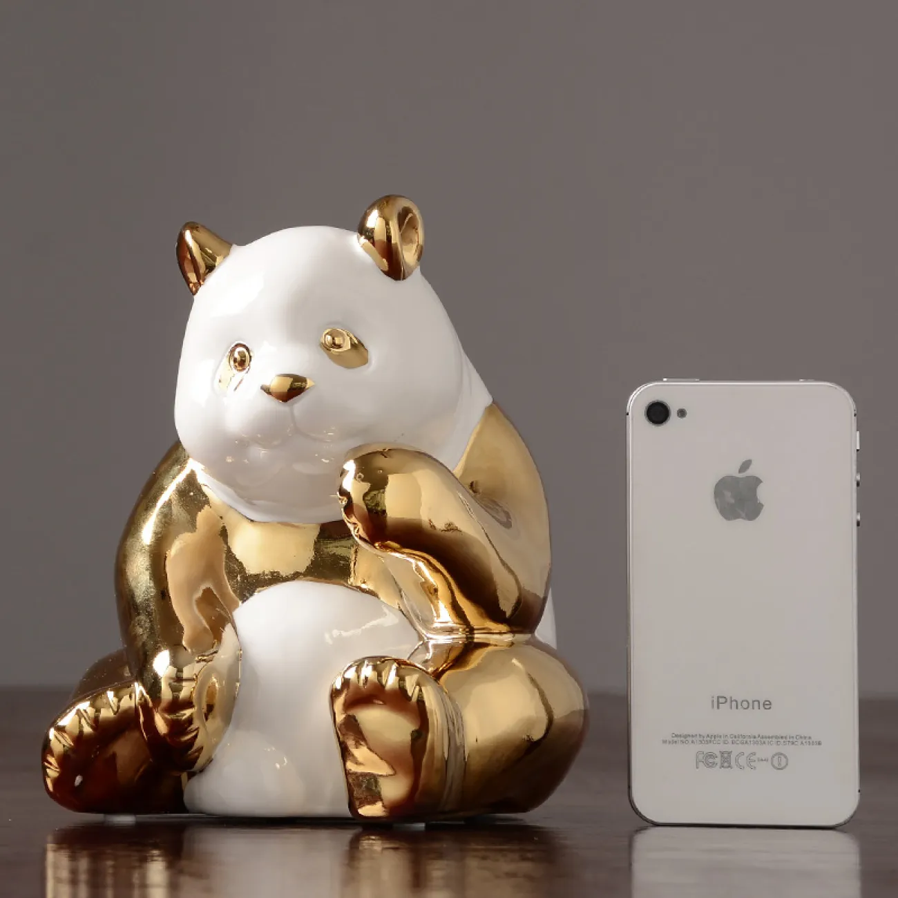 Минималистичная керамическая статуэтка панды для гостиной в Современном стиле LaLume DK20588-23 Минималистичная керамическая статуэтка панды для гостиной в Современном стиле LaLume DK20588-23