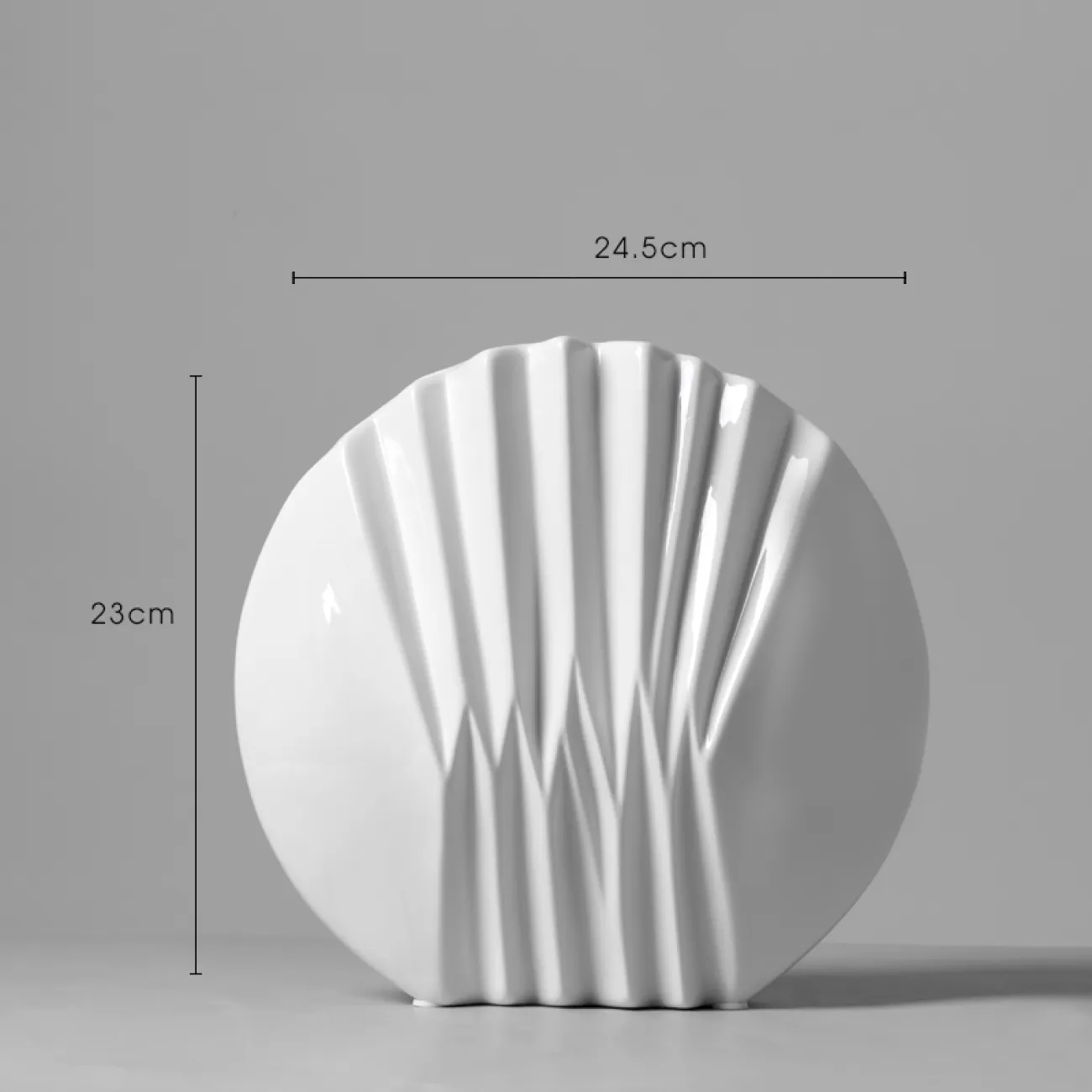 Необычная керамическая ваза для гостиной в Современном стиле LaLume DK20593-23