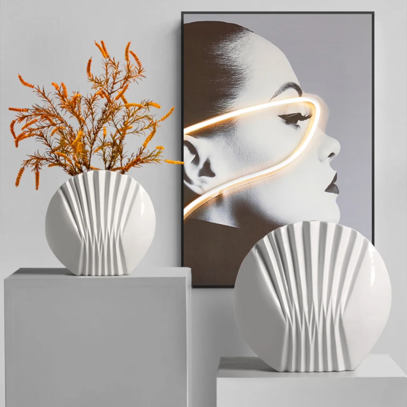 Необычная керамическая ваза для гостиной в Современном стиле LaLume DK20593-23