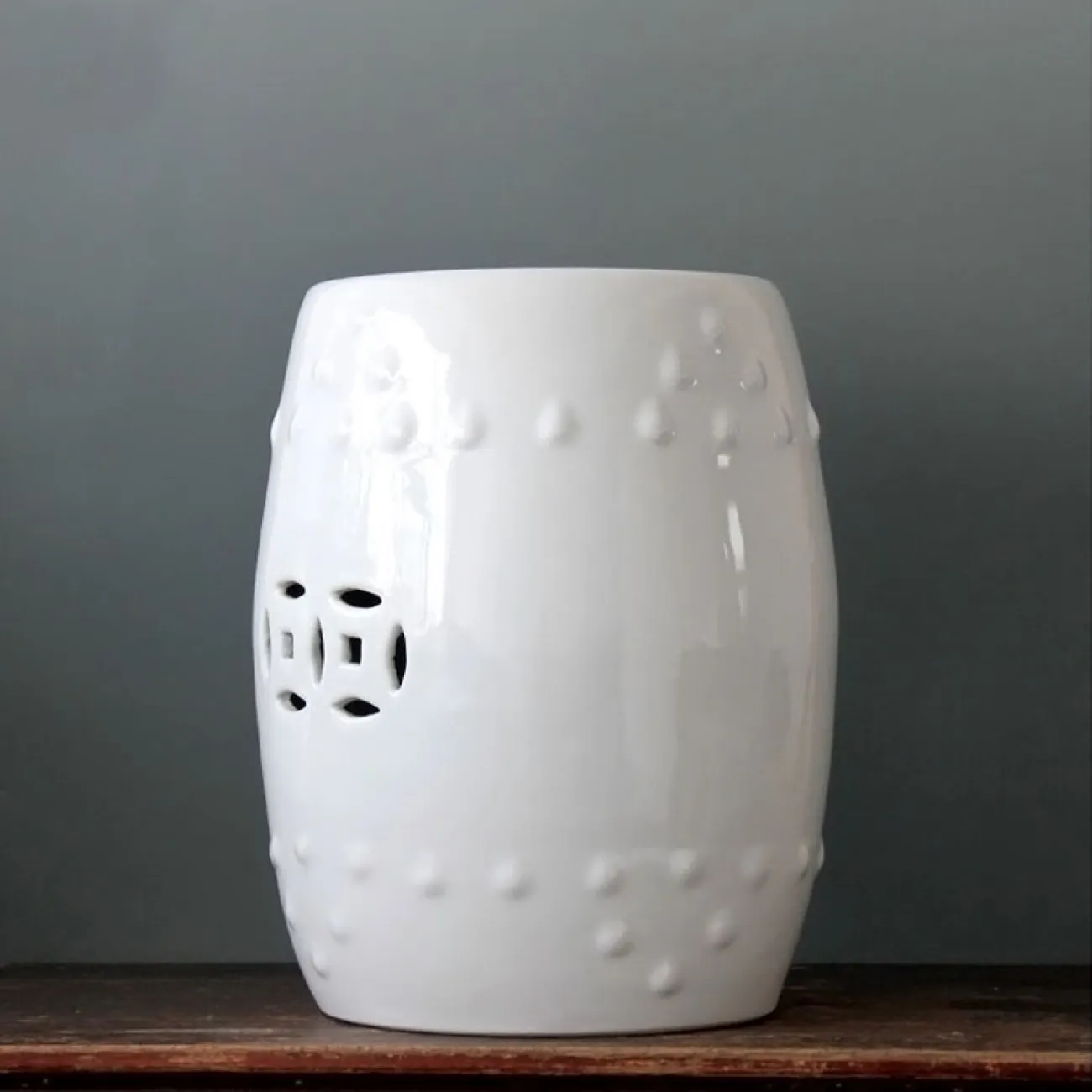 Минималистичный керамический стул для одевания обуви в Современном стиле LaLume DK20610-23