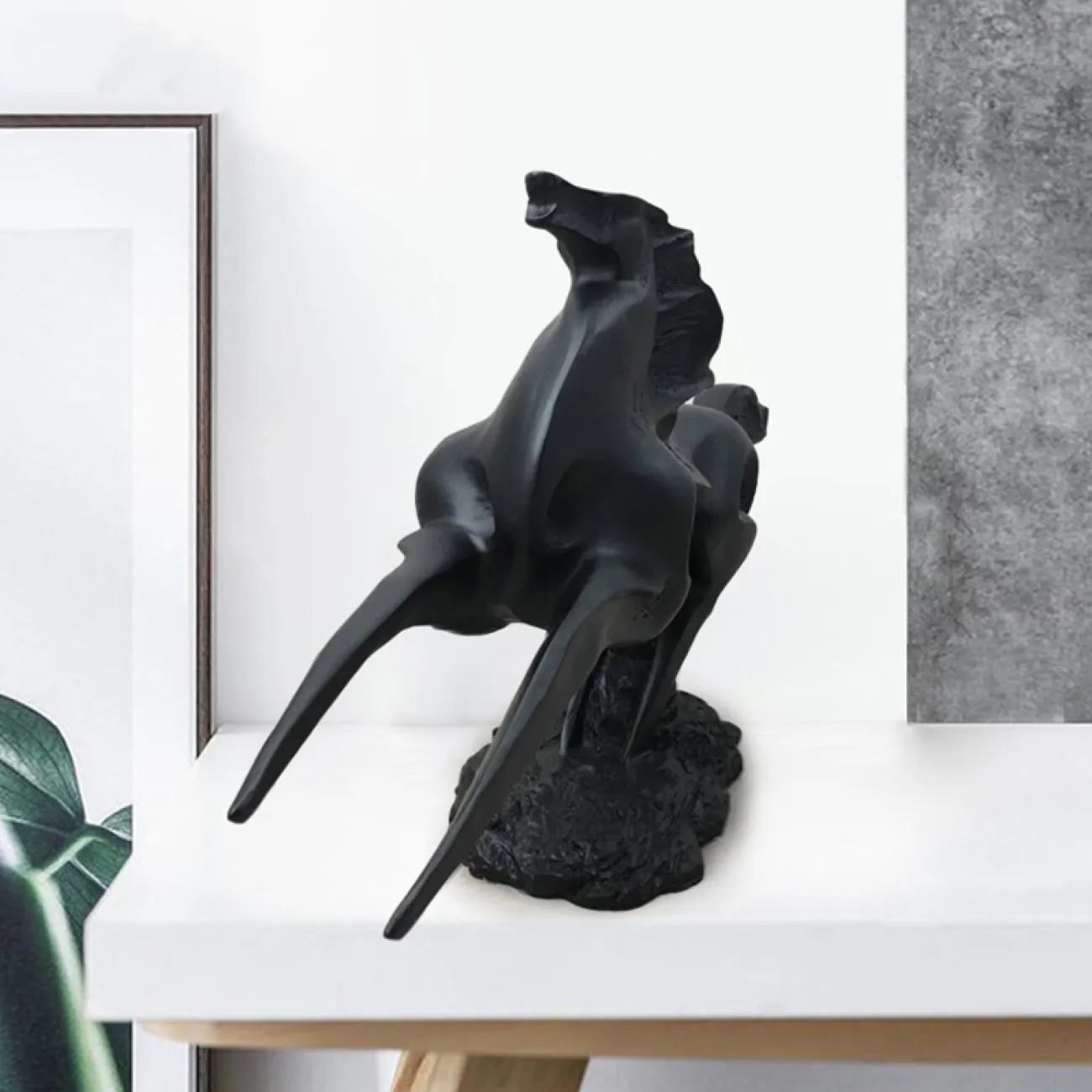 Креативная статуэтка лошади для гостиной в Скандинавском стиле LaLume DK20668-23