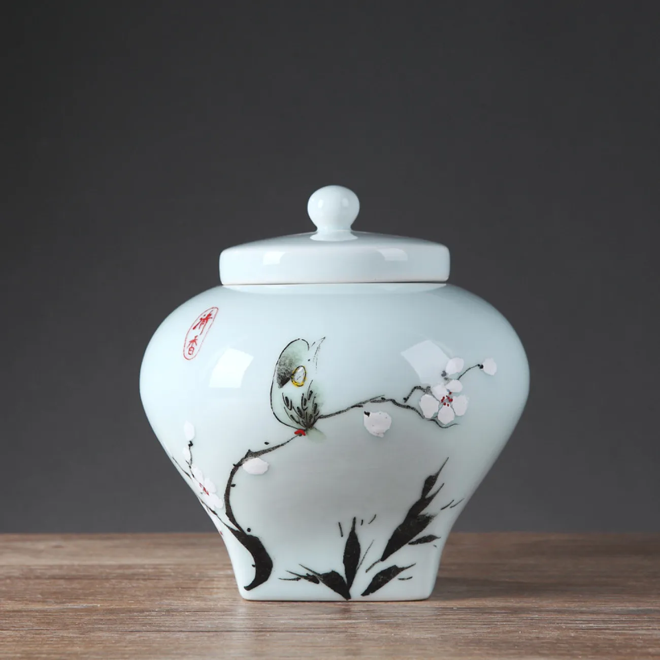 Креативная керамическая настольная ваза с узором в Неоклассическом стиле LaLume DK20681-23