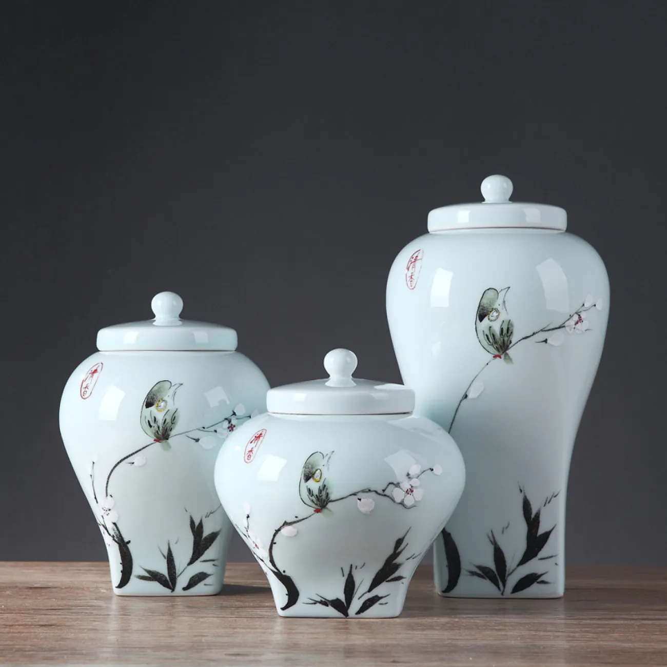 Креативная керамическая настольная ваза с узором в Неоклассическом стиле LaLume DK20681-23