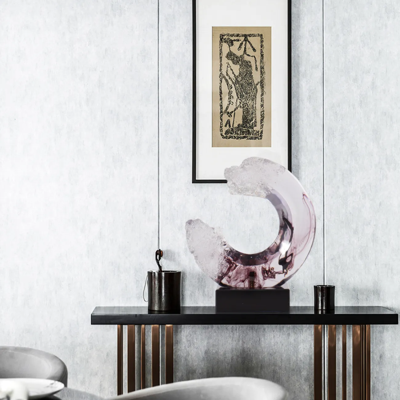 Необычная прозрачная дизайнерская скульптура для гостиной в Современном стиле LaLume DK20794-23