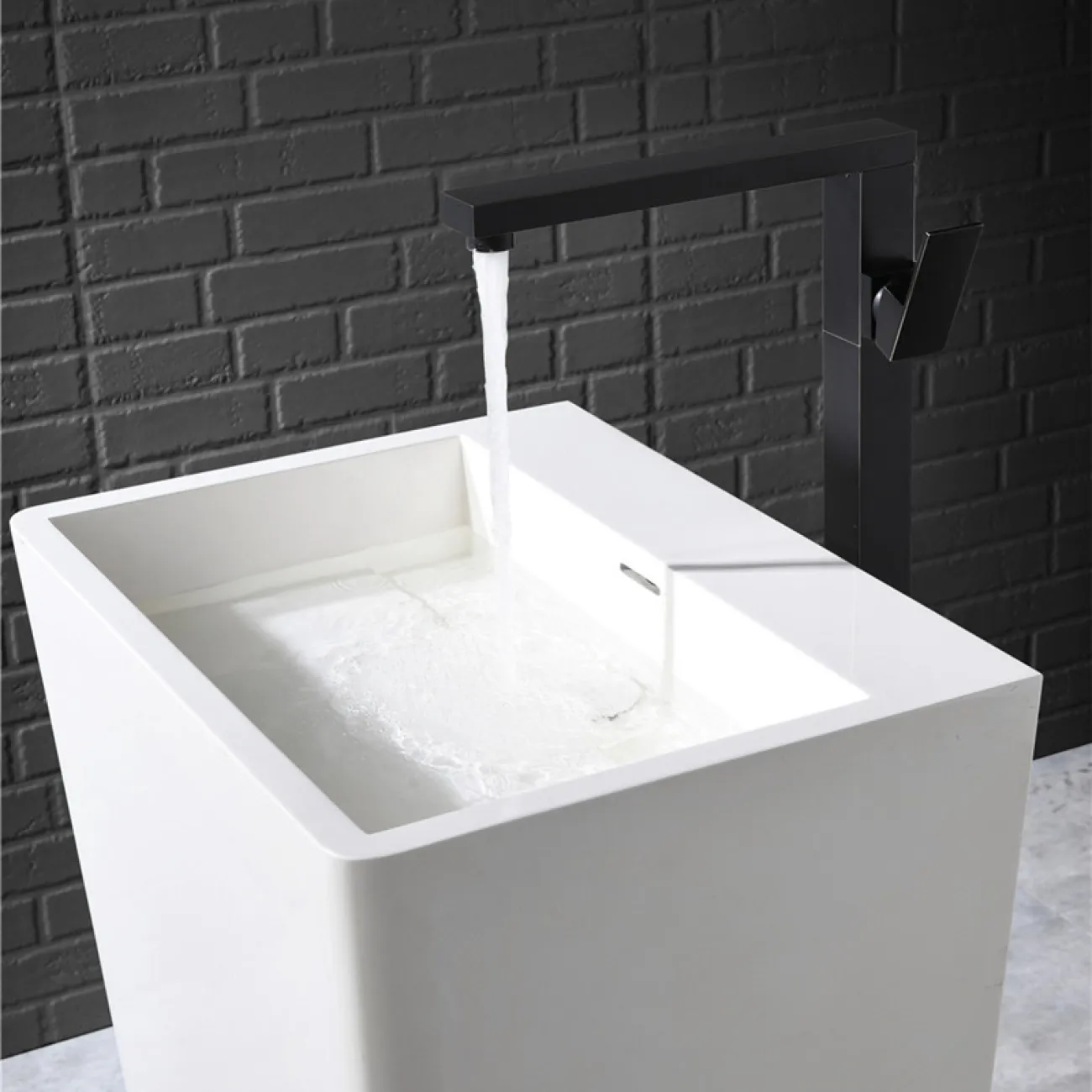 Напольный латунный смеситель для ванной в Европейском стиле LaLume MB21097-23