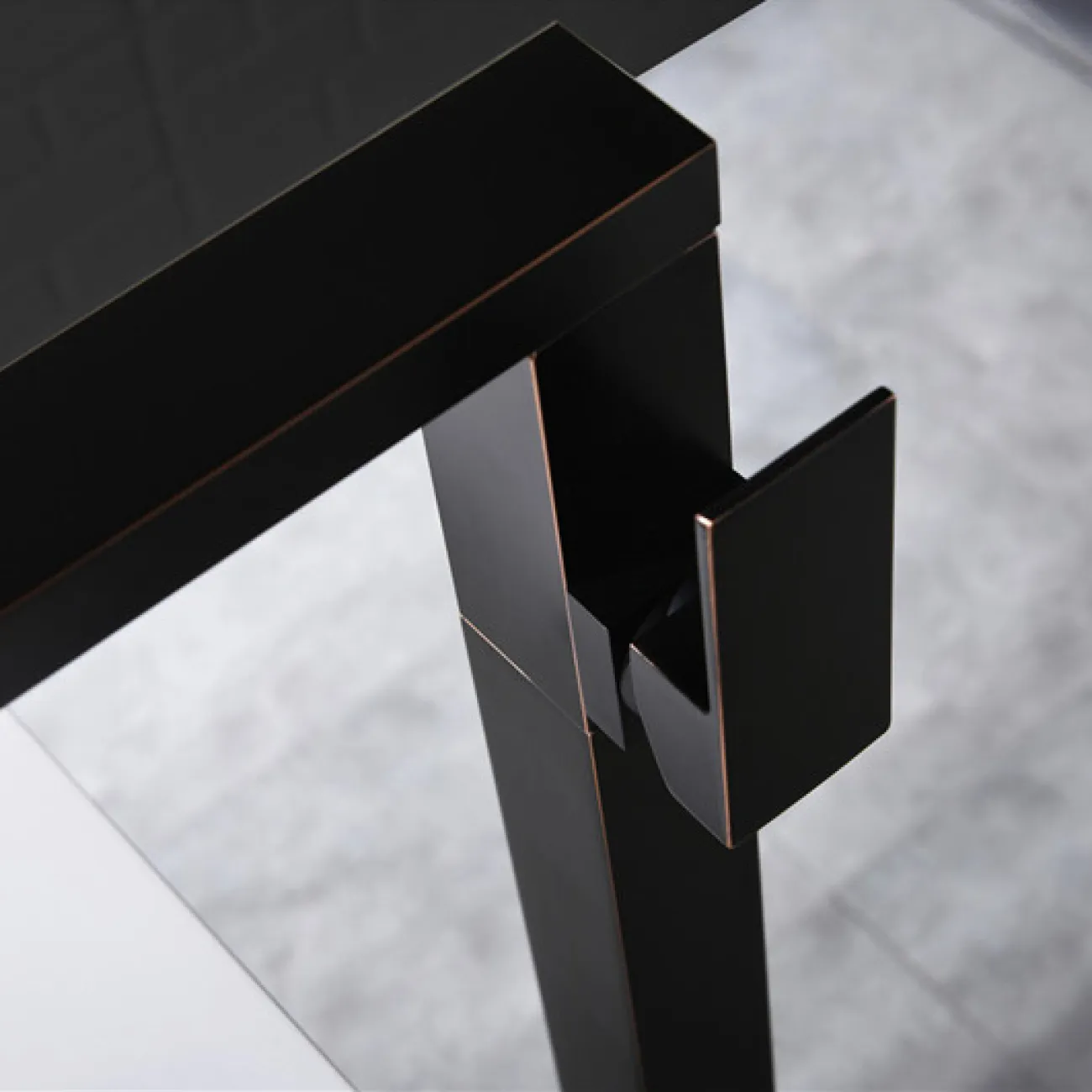 Напольный латунный смеситель для ванной в Европейском стиле LaLume MB21097-23