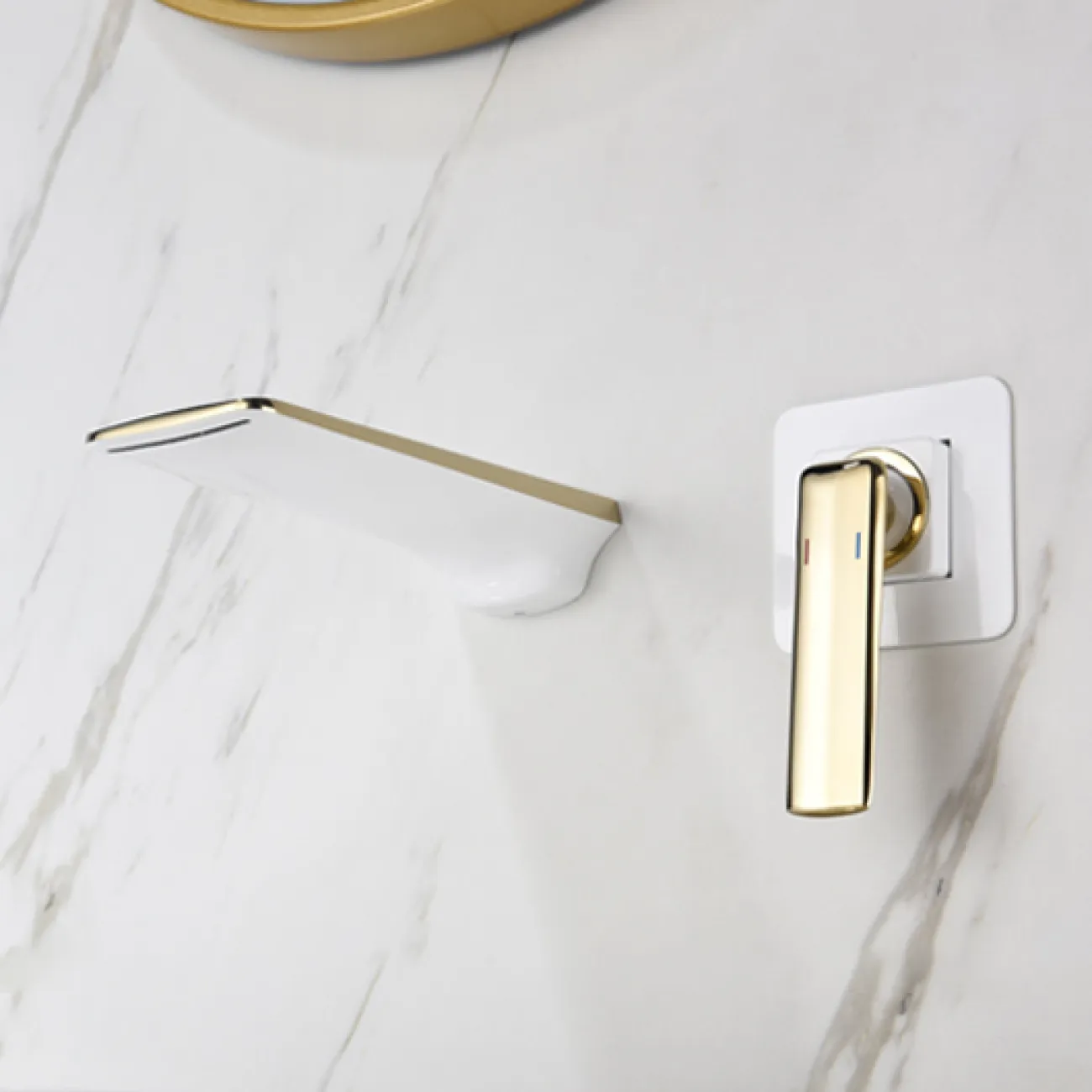 Скрытый латунный смеситель для ванной в Современном стиле LaLume MB21101-23