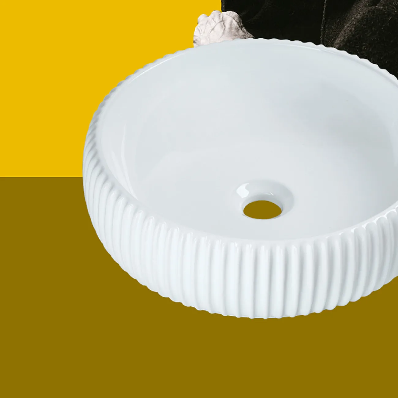 Минималистичный настольный керамический умывальник для ванной в Современном стиле LaLume MB21105-23