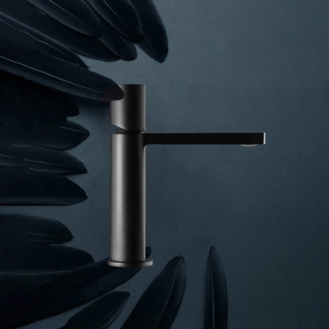 Дизайнерский настольный смеситель для умывальника в Современном стиле LaLume MB21117-23