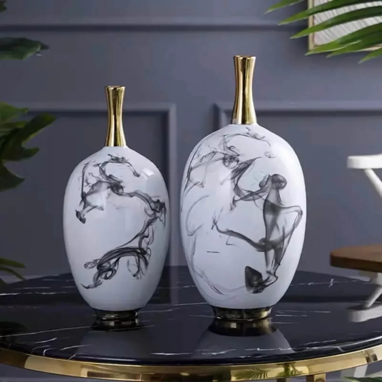 Современная фарфоровая керамическая ваза «Дым» LaLume DK601906-23 H42