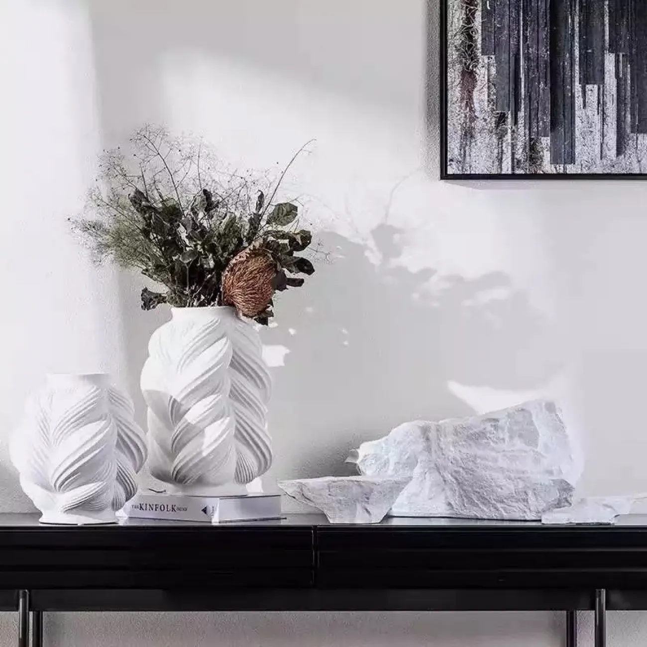 Белая креативная керамическая ваза «Коса» LaLume DK607703-23
