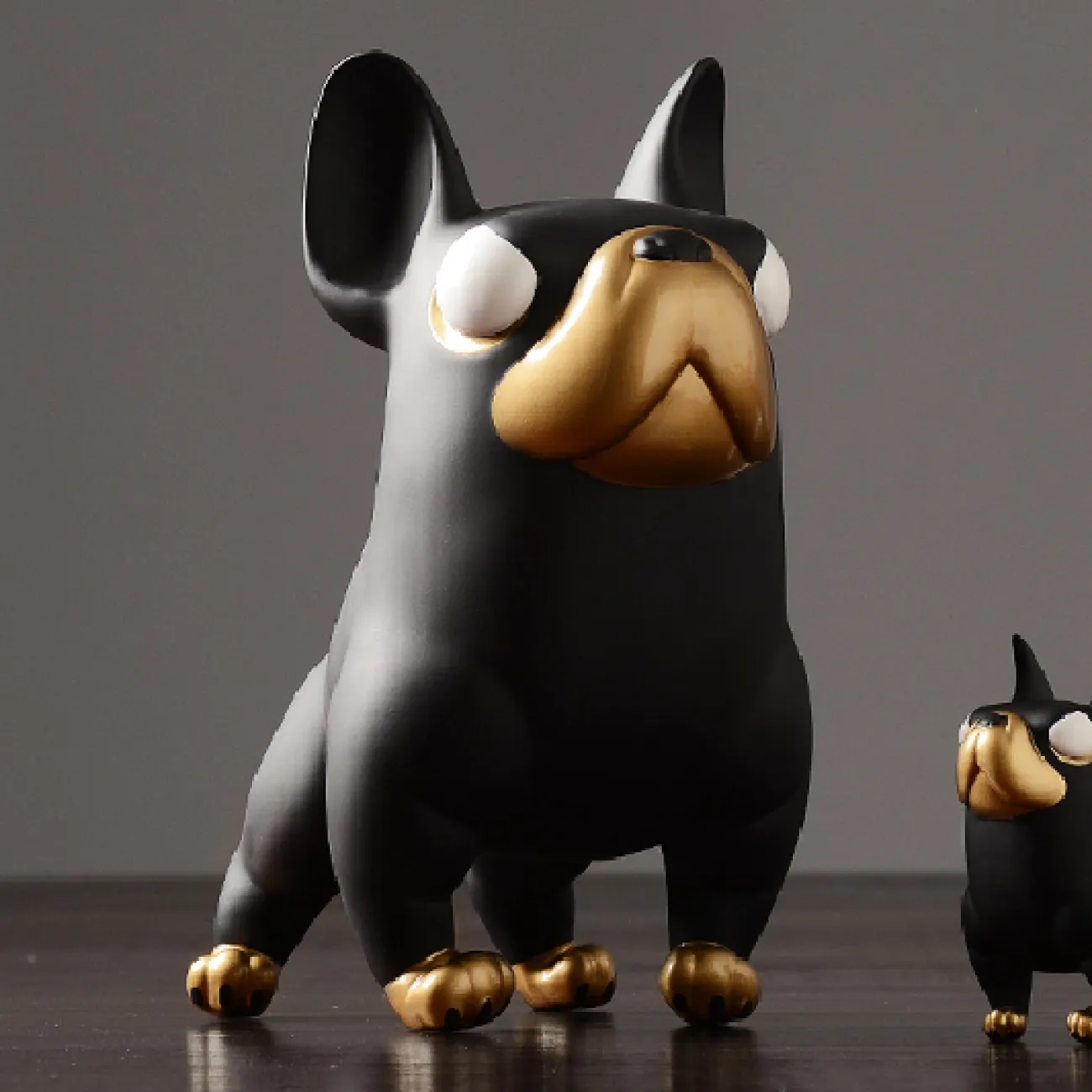 Дизайнерская работа статуэтка из ПВХ Fat Dog