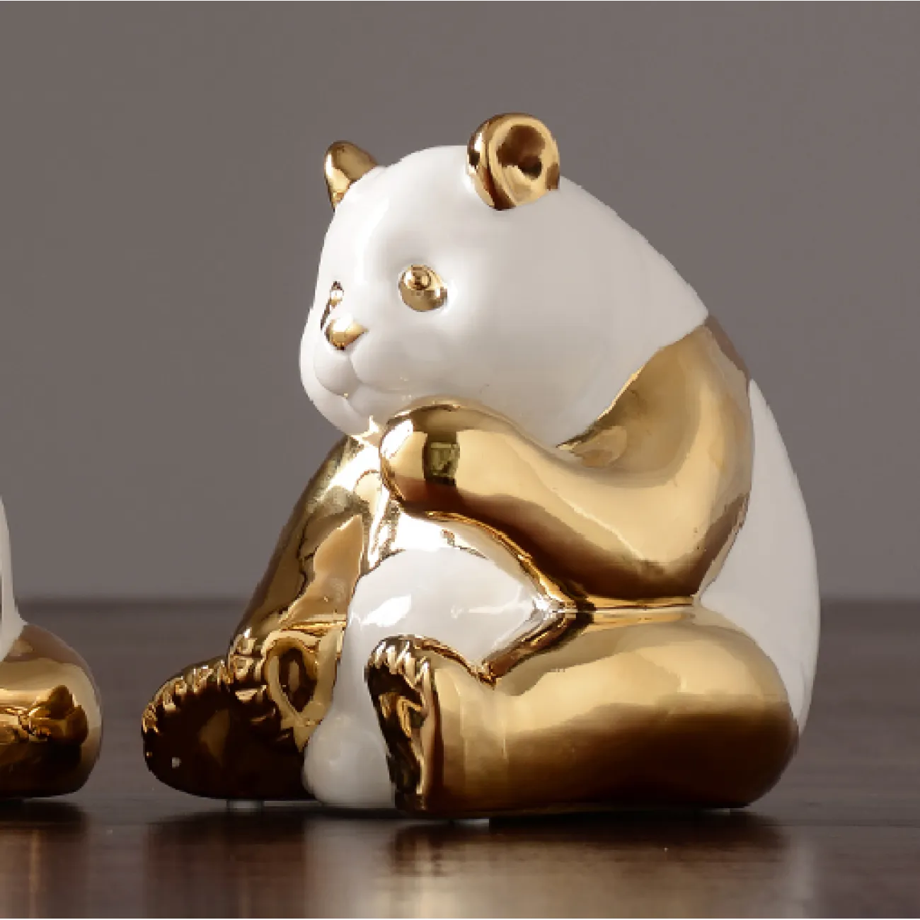 Современная Золотая панда из керамики