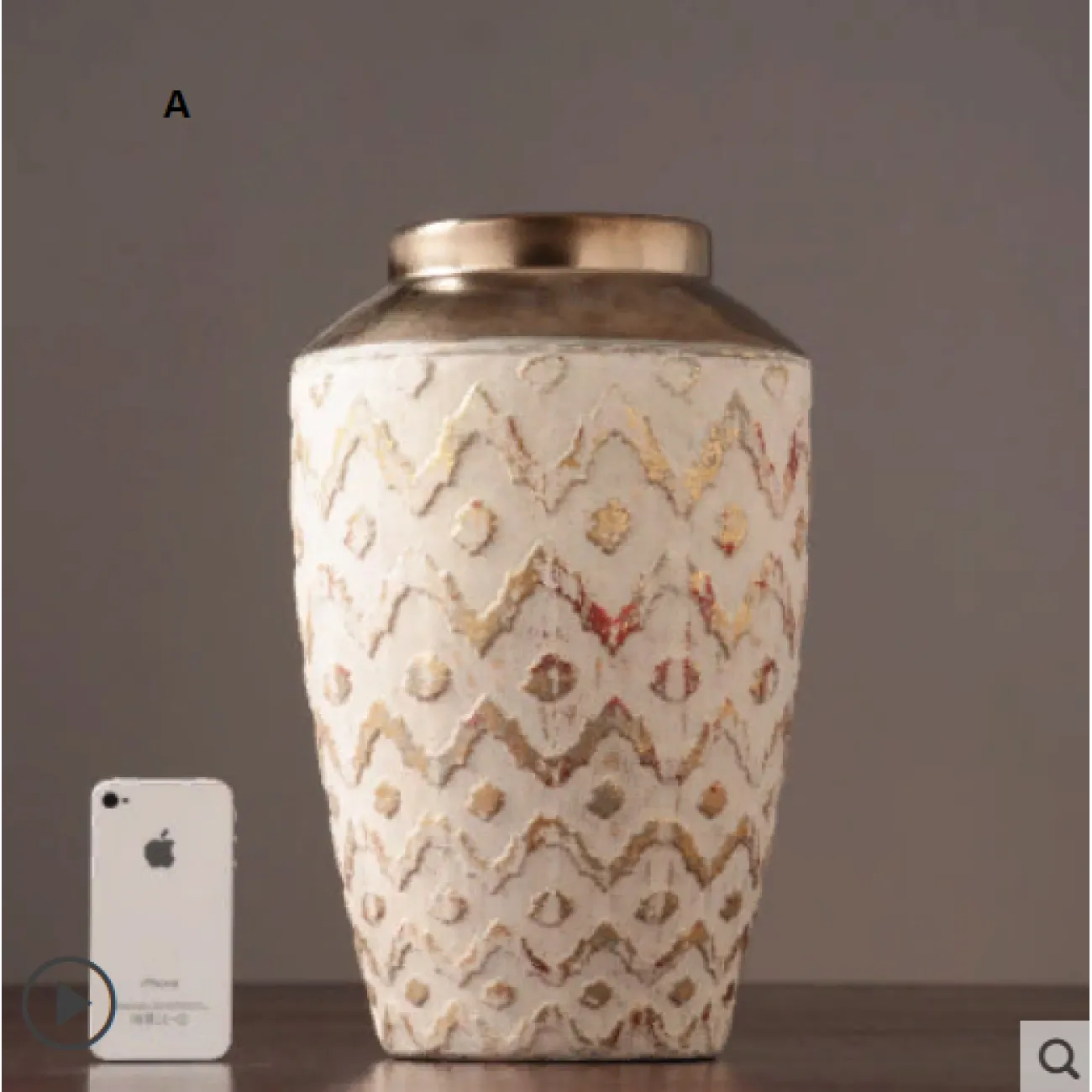 Керамическая ваза Retro Керамическая ваза Retro