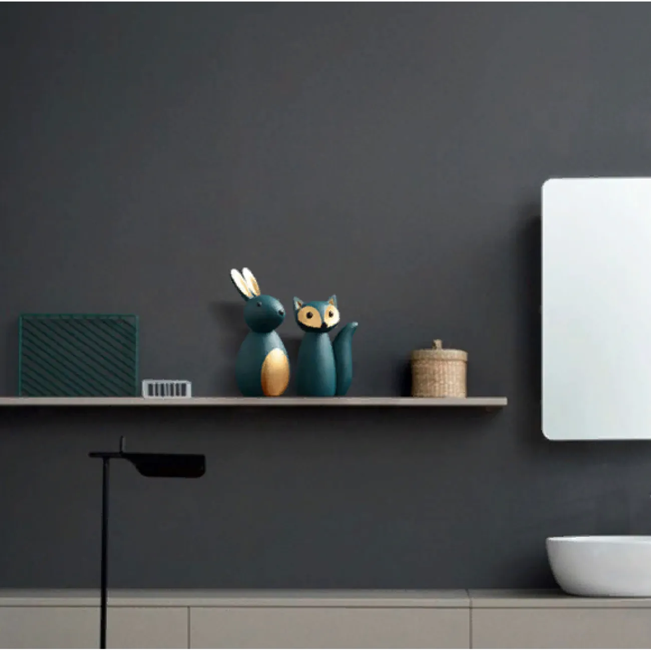 Скандинавское украшение из смолы Animals