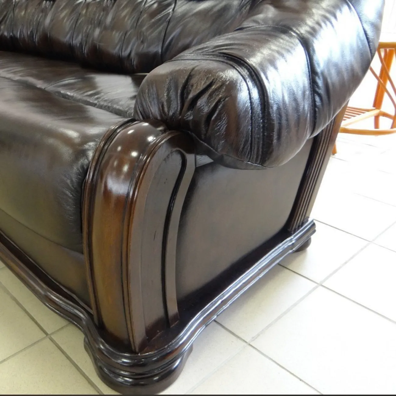 Диван Castello (2-х местный) коричневый ESF