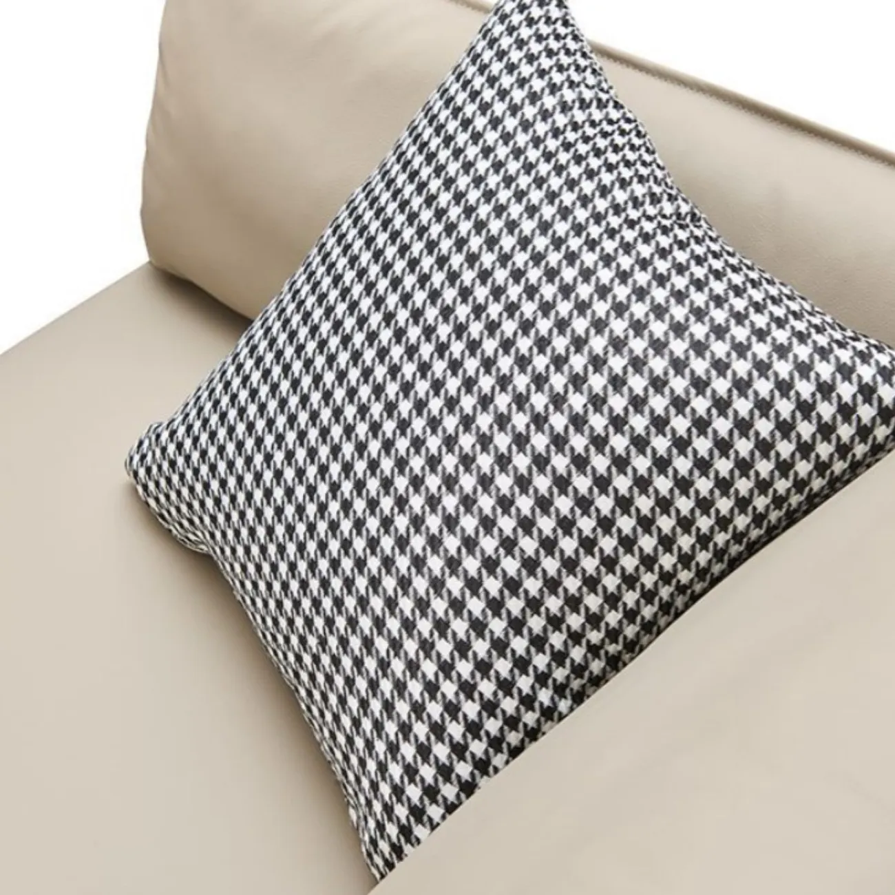 Диван ELEGANTE NAPPA SF015 (2-х местный)  бежевый 6615-коричневый ESF