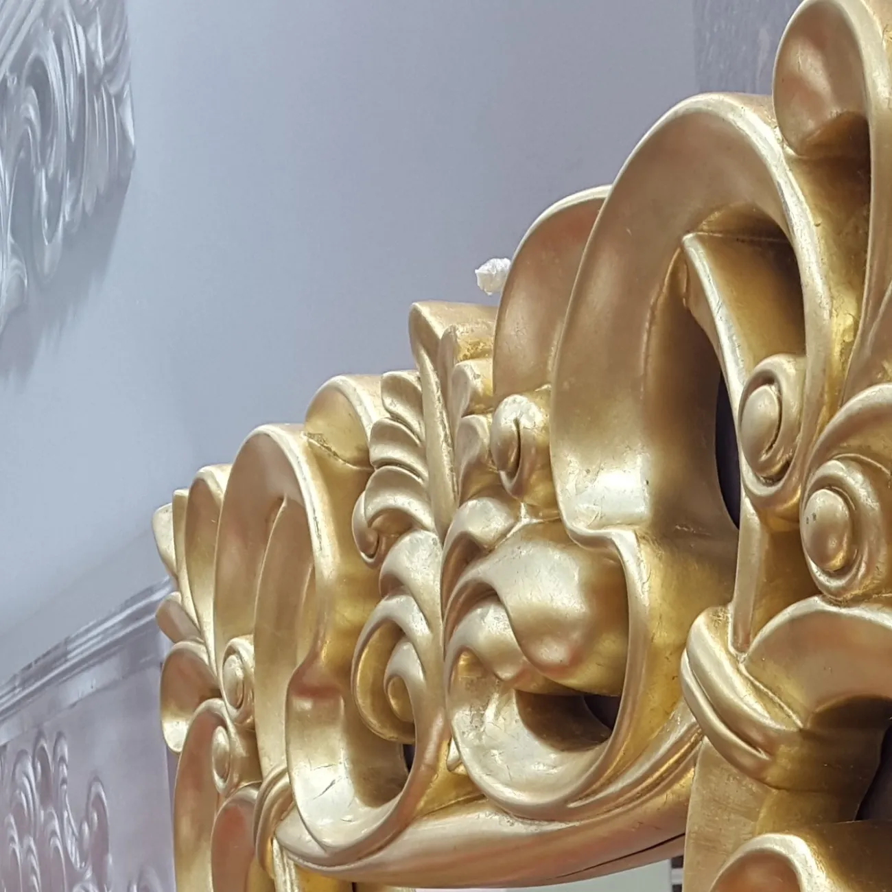 Зеркало PU021 золото ESF 