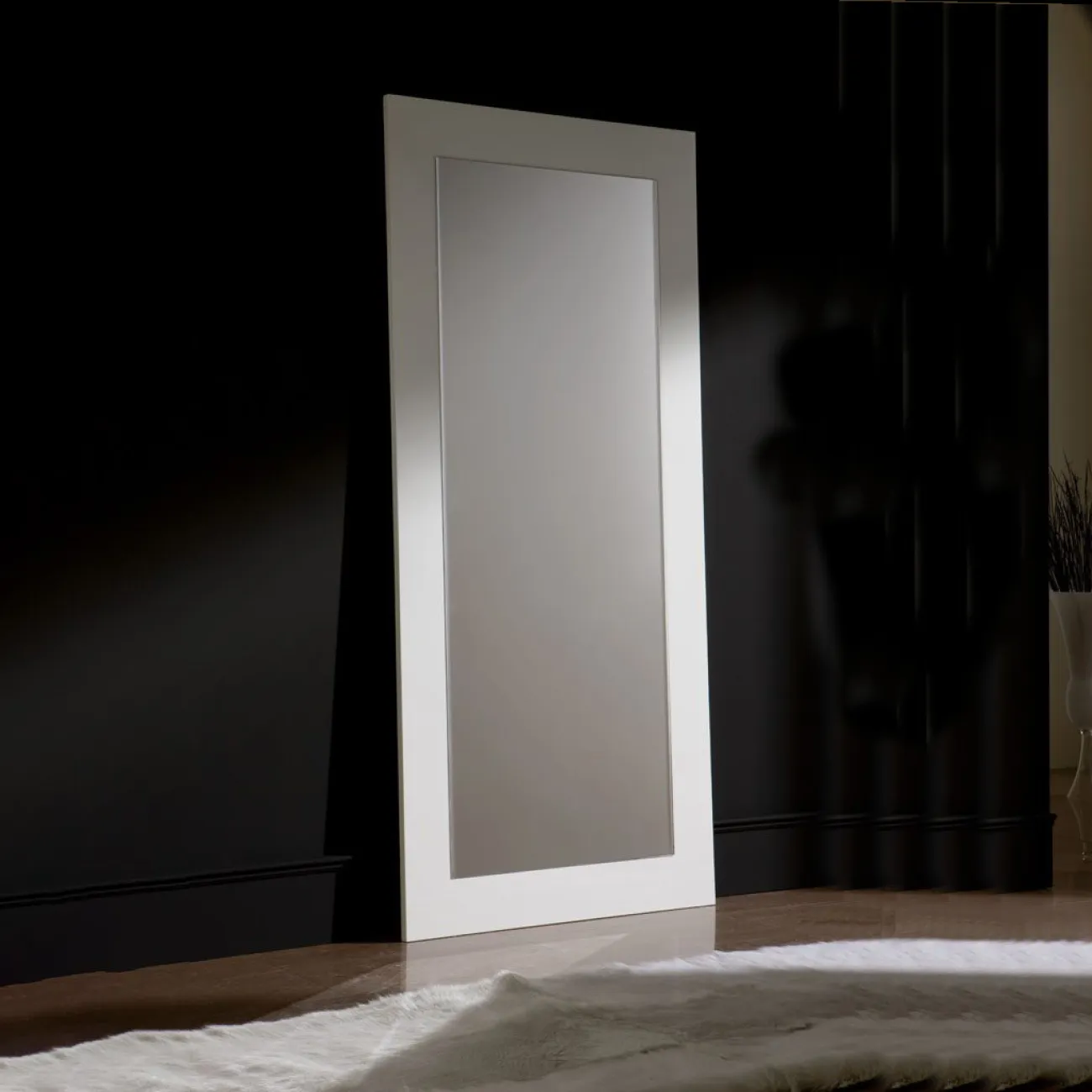 Зеркало Е-77 белое ESF