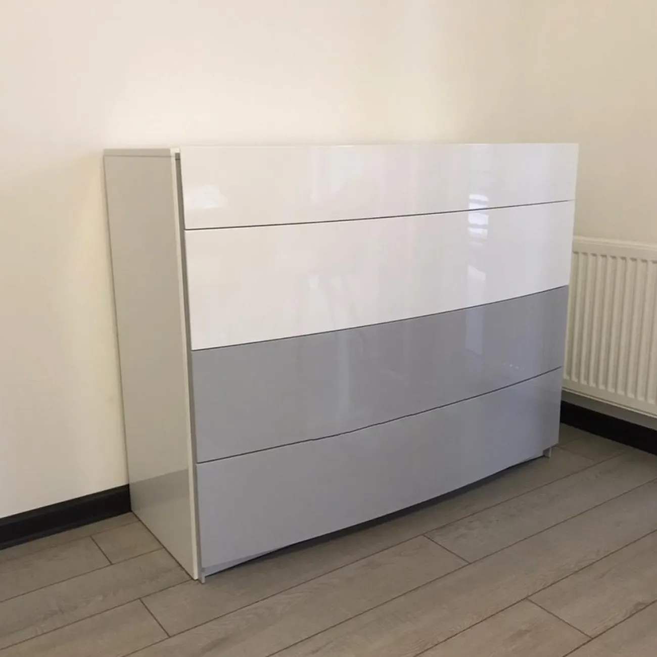 Комод горизонтальный FENICIA 910C белый/серый ESF Комод горизонтальный FENICIA 910C белый/серый ESF