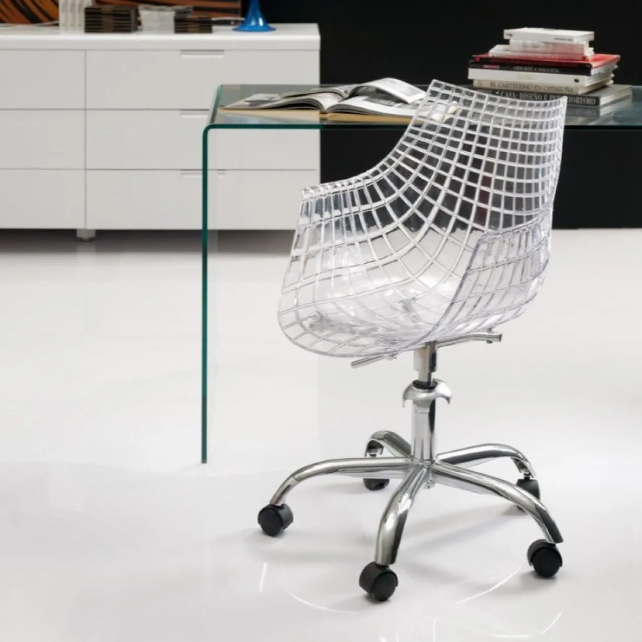 Кресло PC-107 прозрачный ESF Кресло PC-107 прозрачный ESF