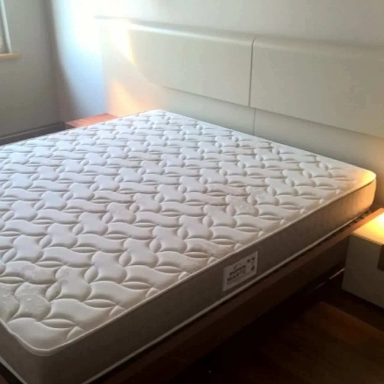 Кровать ELENA (160х200) arena matt / орех ESF Кровать ELENA (160х200) arena matt / орех ESF