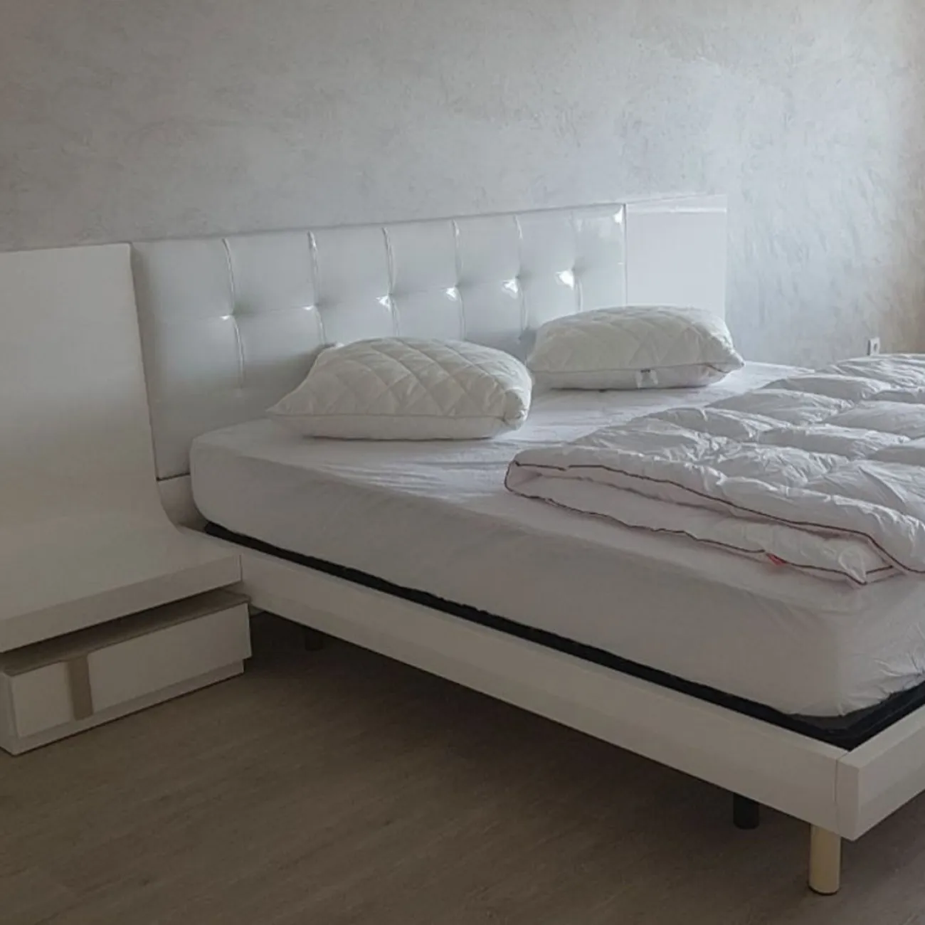 Кровать FENICIA 514 GRANADA (180х200) белый ESF 