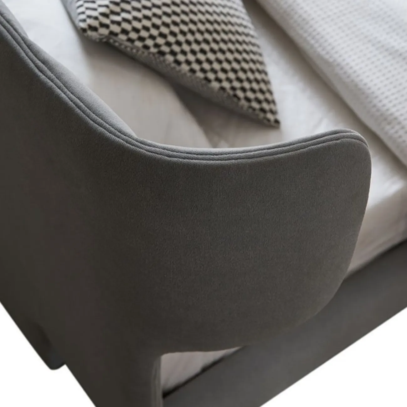 Кровать GC1801 (160-200) серый FA3014-03 ESF