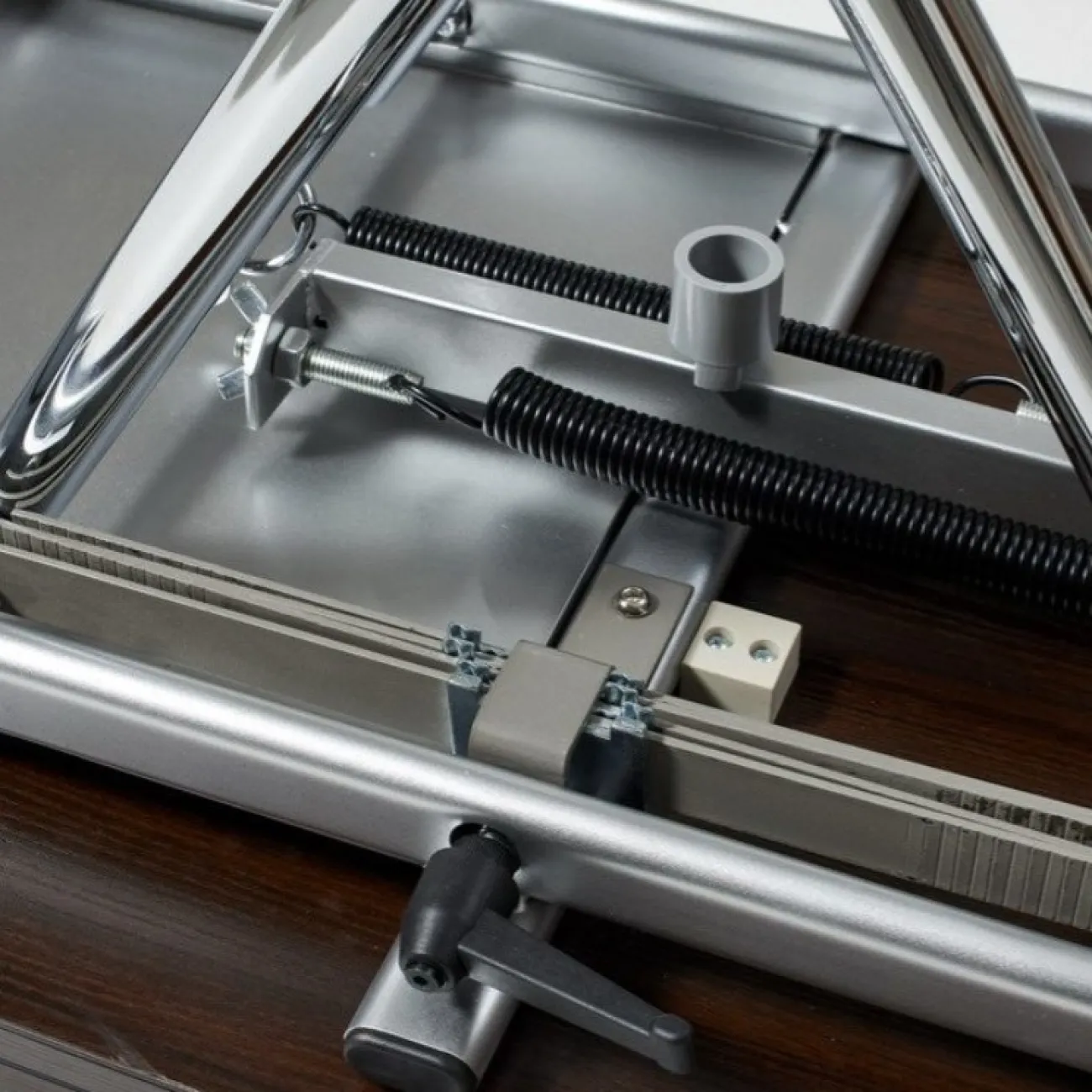 Стол B2219 AG венге ESF