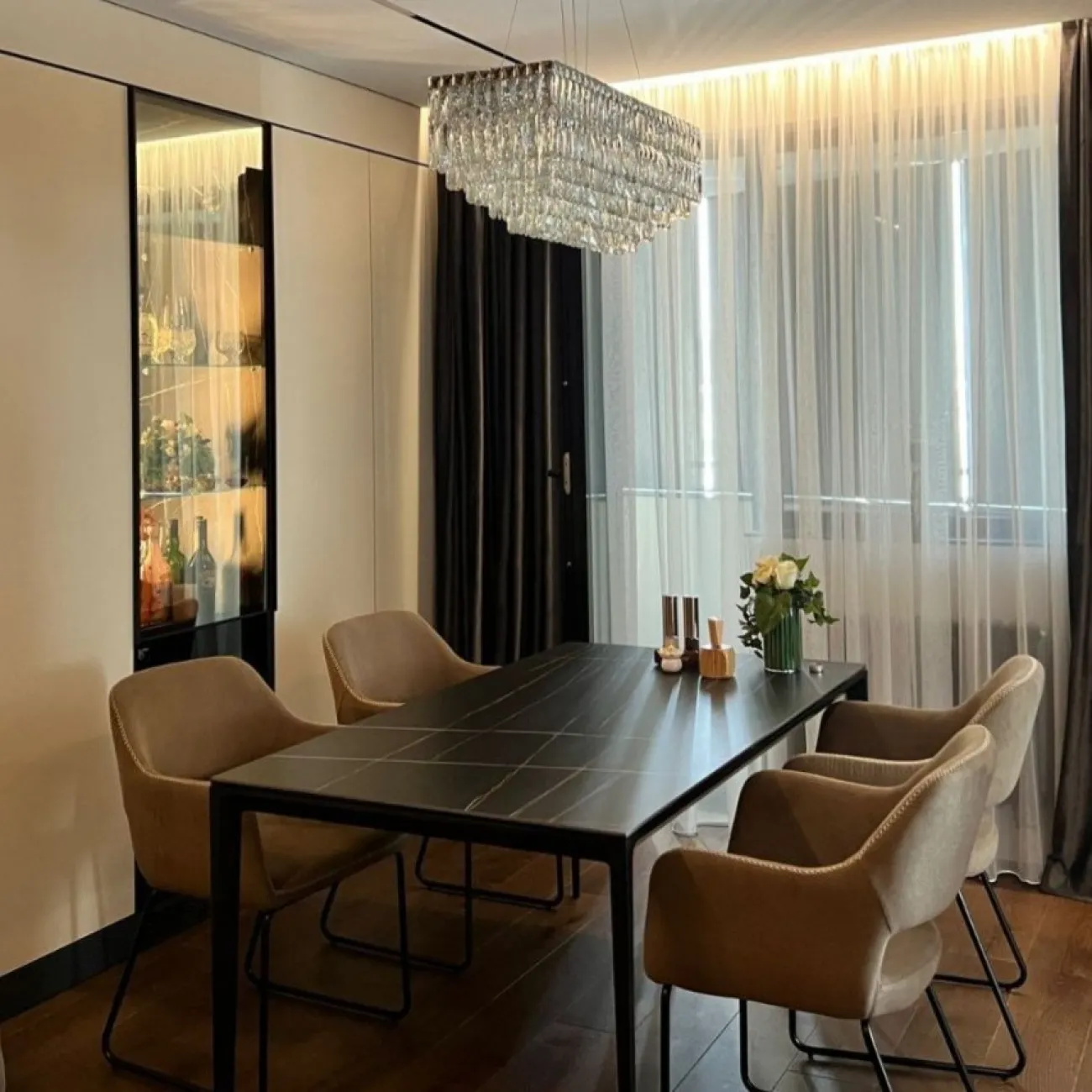 Стол DT-2010 черная керамика MR32 (160) ESF