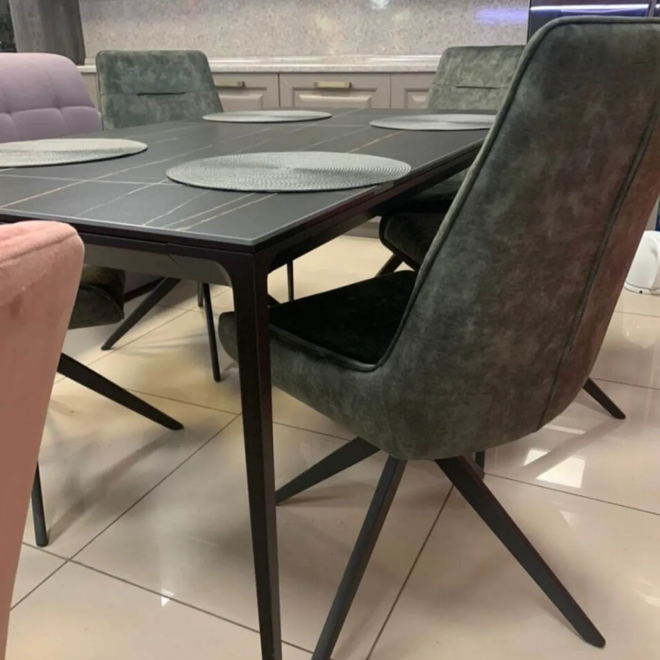 Стол DT-2010 черная керамика MR32 (160) ESF