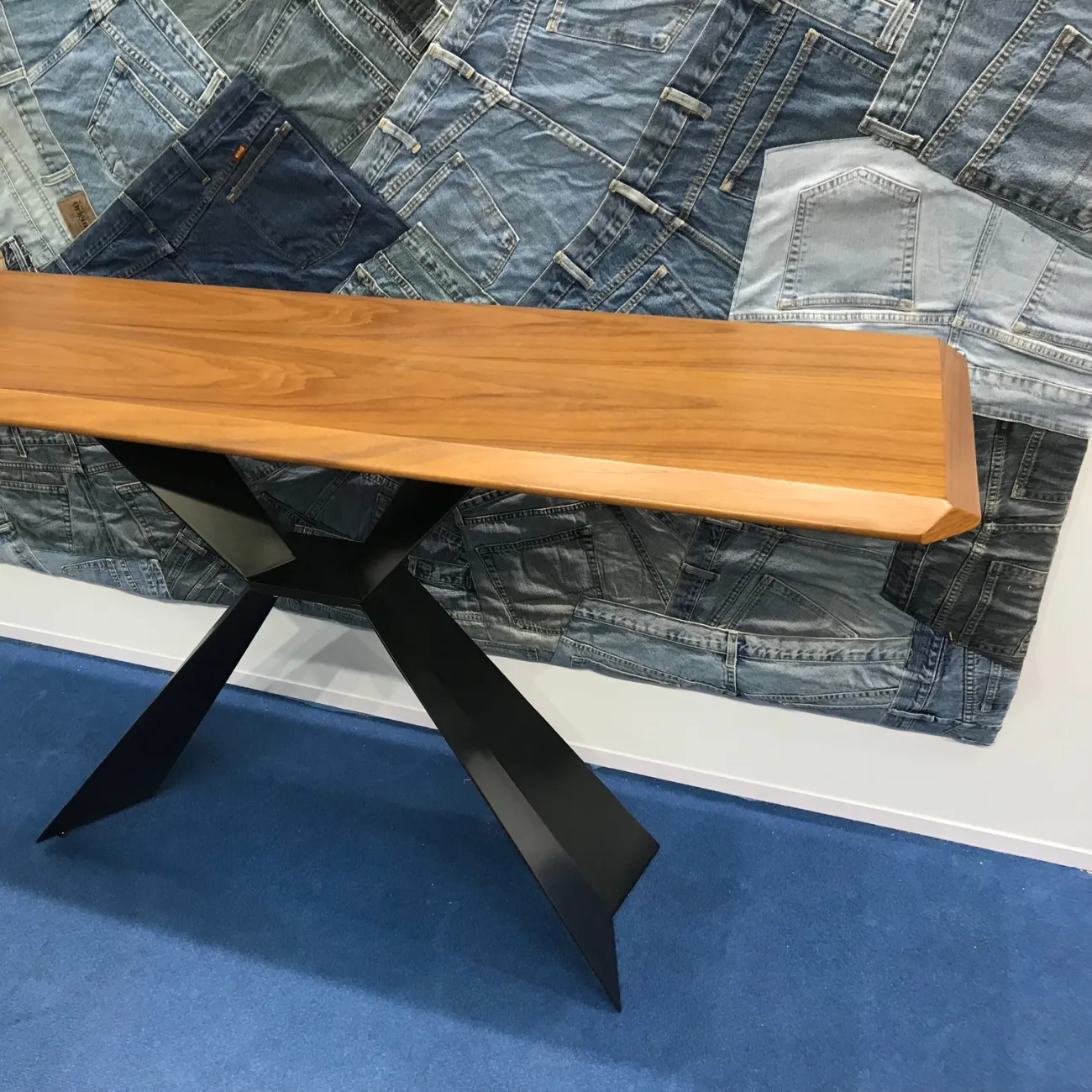 Стол T1712A (180) орех (WK-07)/черный (PC-02) ESF