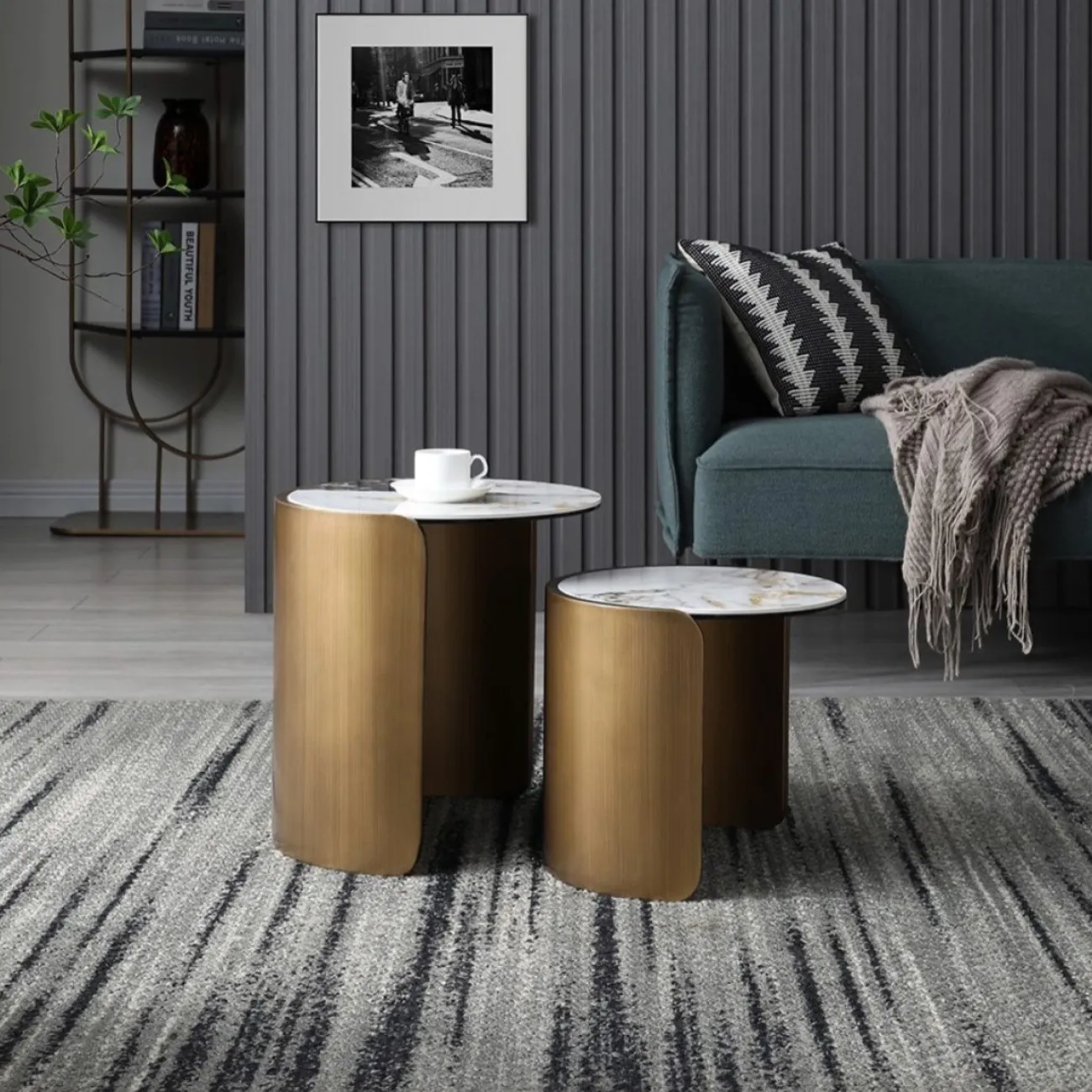 Стол журнальный ET3095CL (D45) белая керамика / бронзовый ESF Стол журнальный ET3095CL (D45) белая керамика / бронзовый ESF