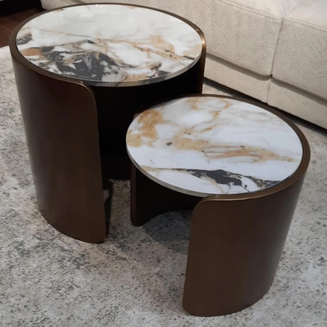 Стол журнальный ET3095CL (D40) белая керамика / бронзовый ESF Стол журнальный ET3095CL (D40) белая керамика / бронзовый ESF