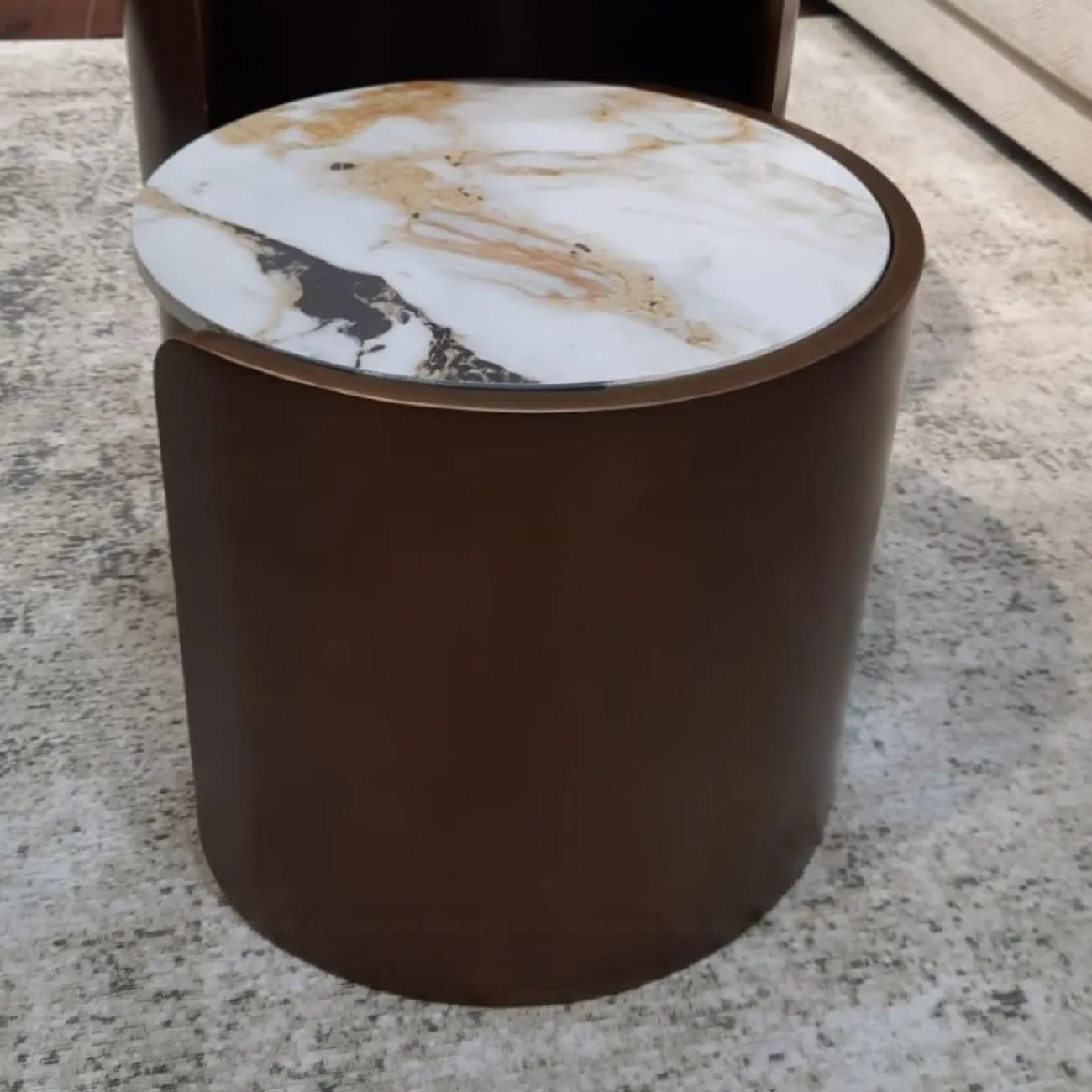 Стол журнальный ET3095CL (D40) белая керамика / бронзовый ESF Стол журнальный ET3095CL (D40) белая керамика / бронзовый ESF