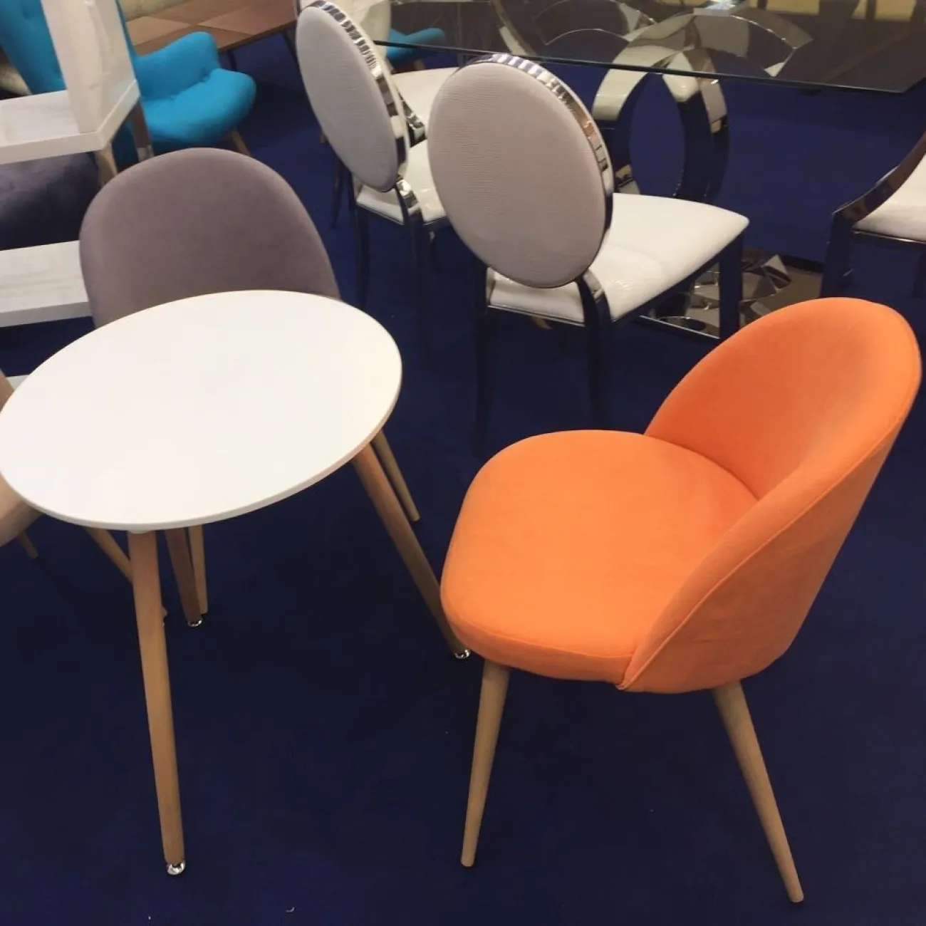 Стул DC373 оранжевый TD 3052-8 ESF