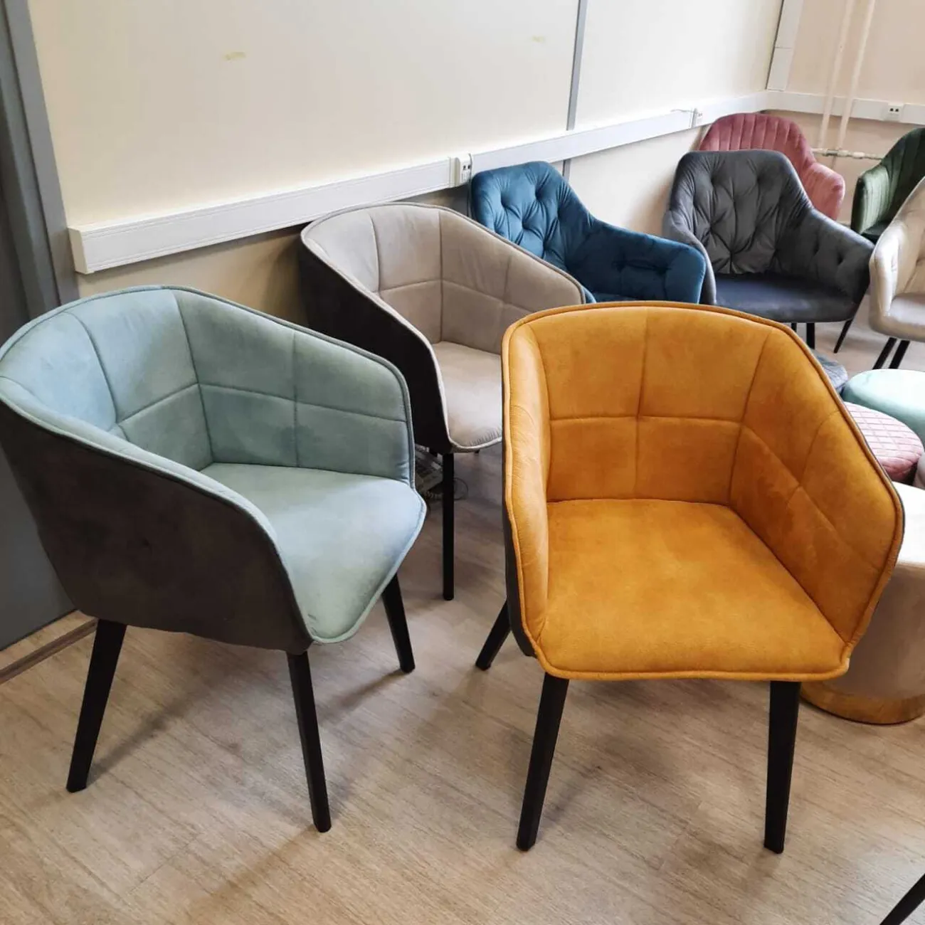 Стул HERTA 13537 светло-голубой ESF