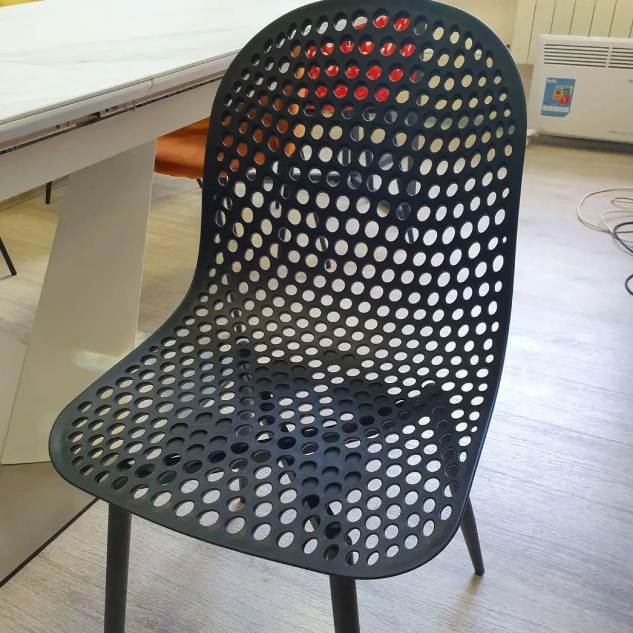 Стул YD-01 черный ESF