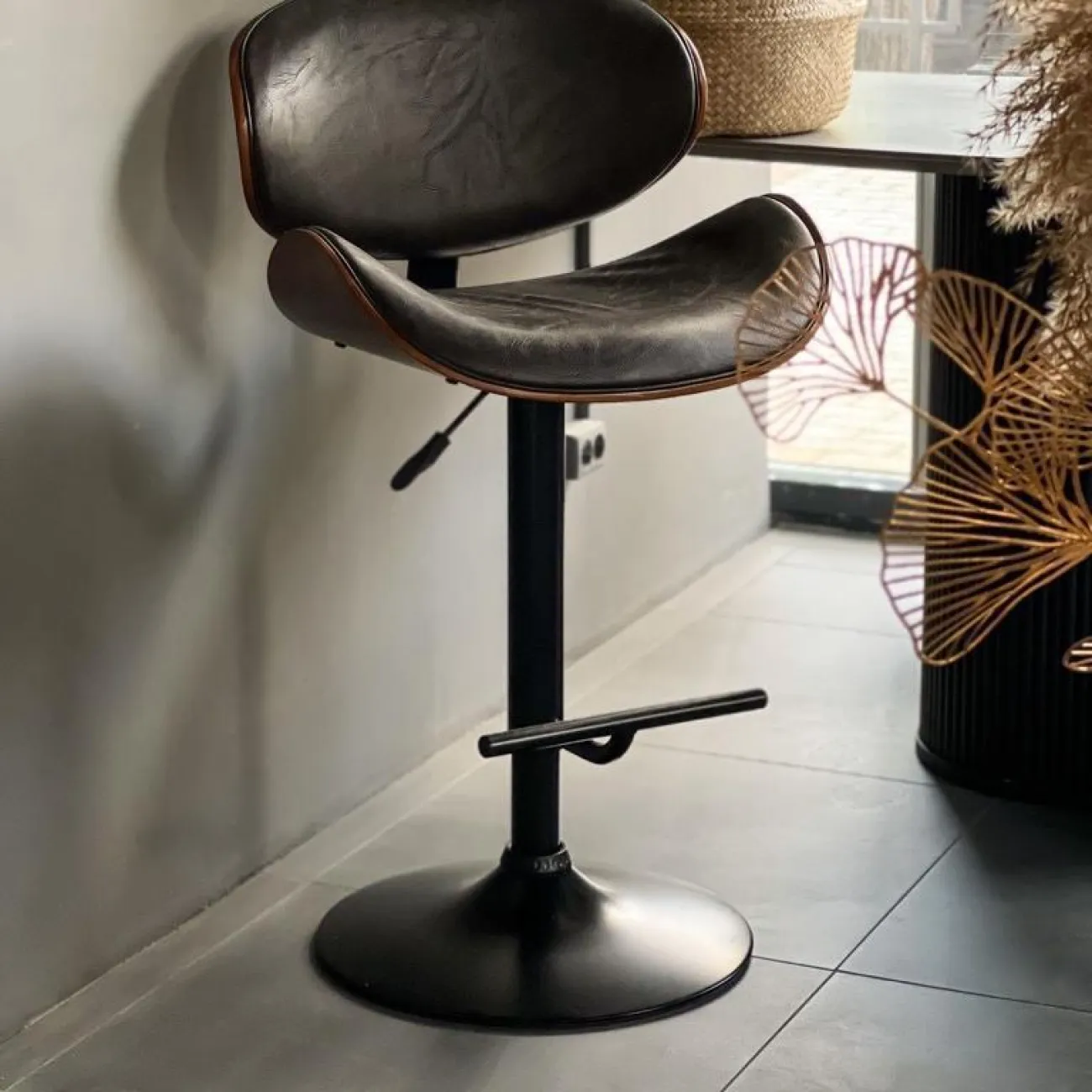 Стул барный JY1076 коричневый/черный ESF