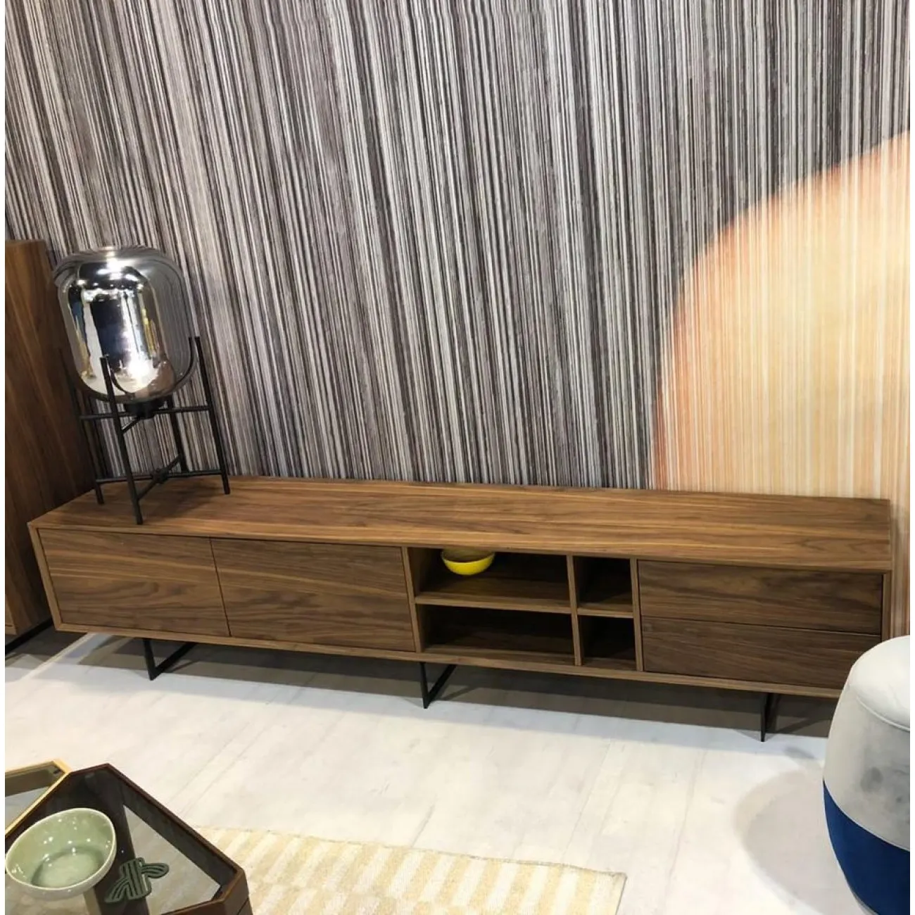 Тумба TV 130 орех ESF Тумба TV 130 орех ESF