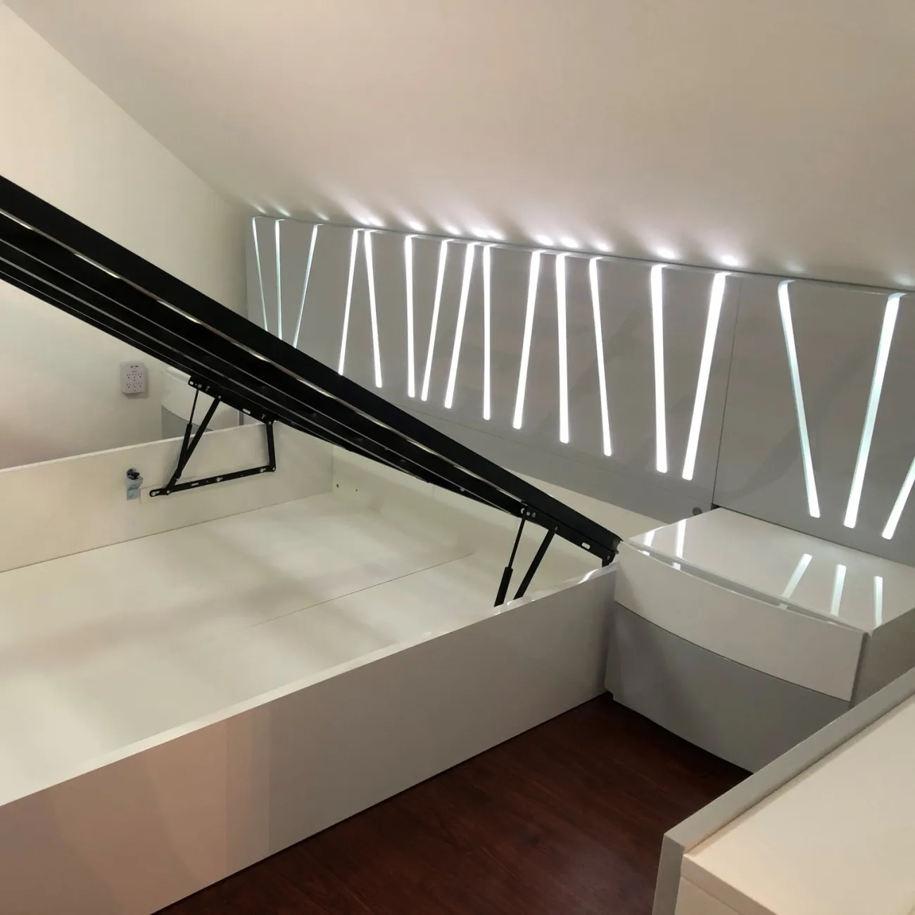 Тумба прикроватная FENICIA  906C белый/серый ESF