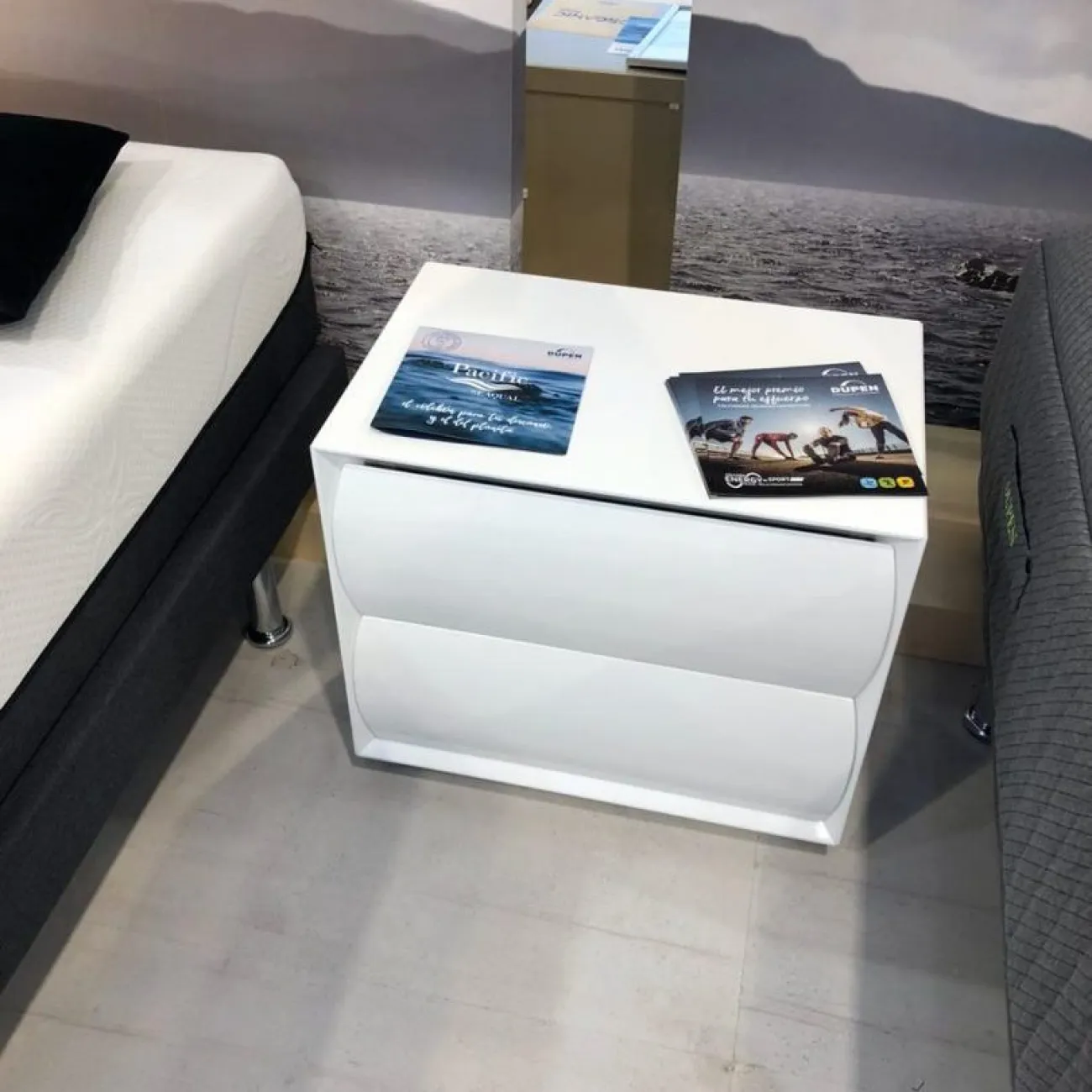 Тумба прикроватная M-131 белый ESF